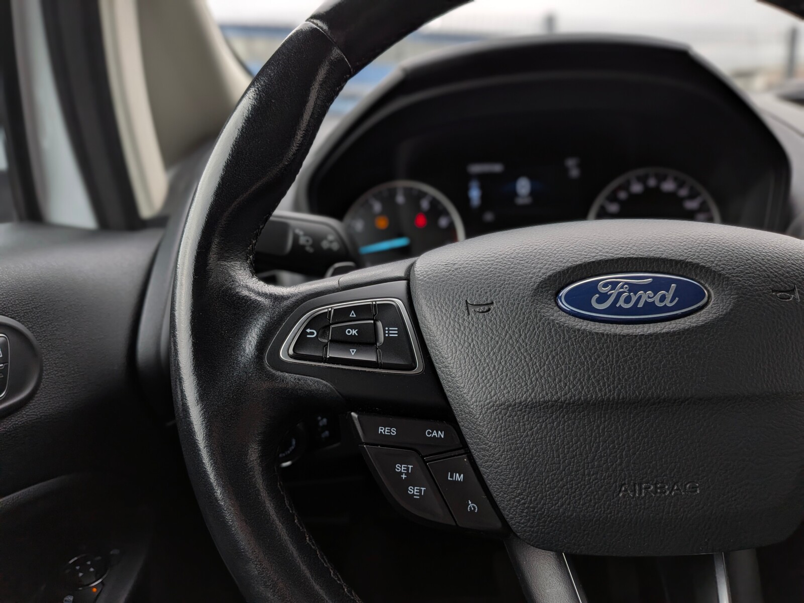 Ford EcoSport - zdjęcie 16