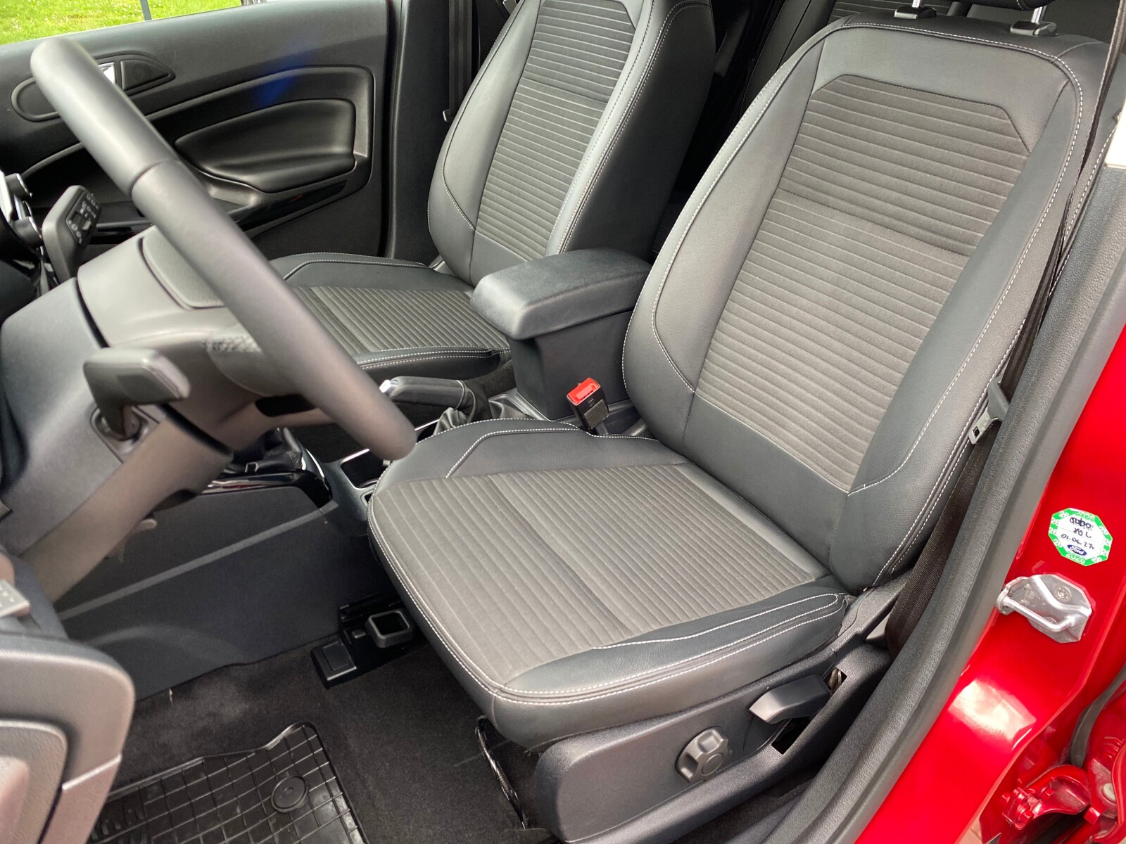 Ford EcoSport - zdjęcie 9
