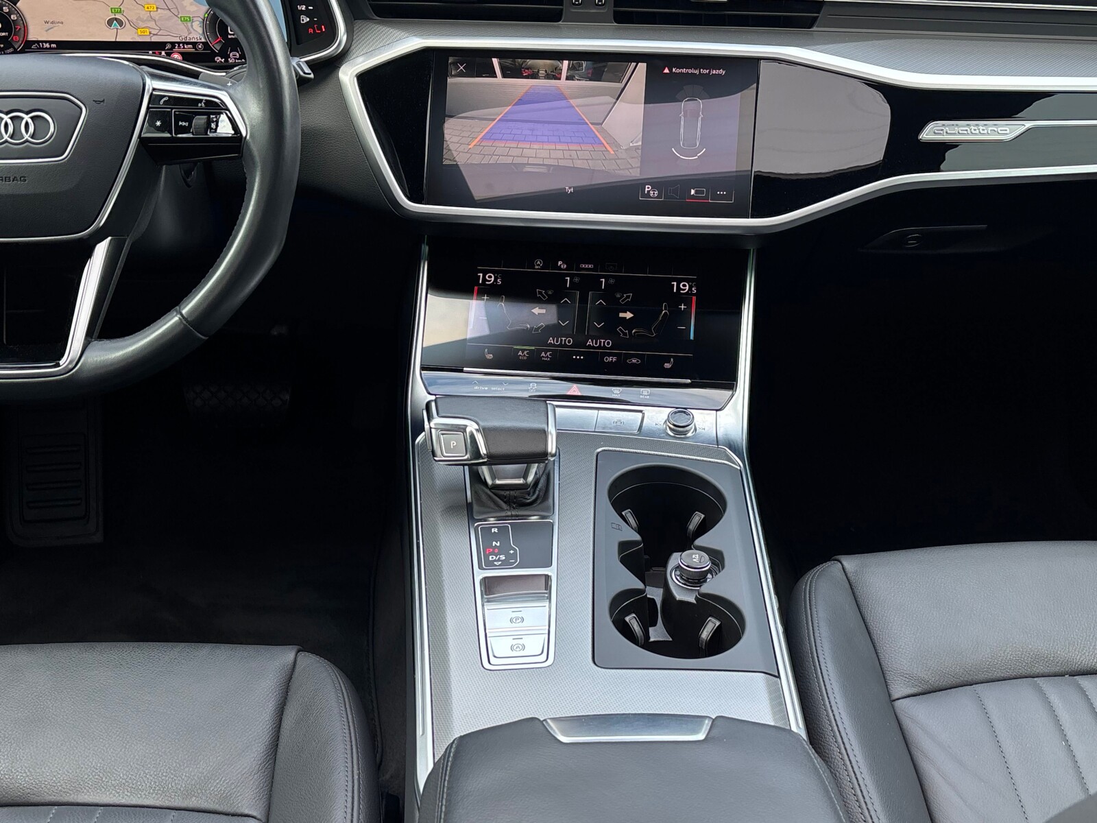 Audi A6 Avant - zdjęcie 17