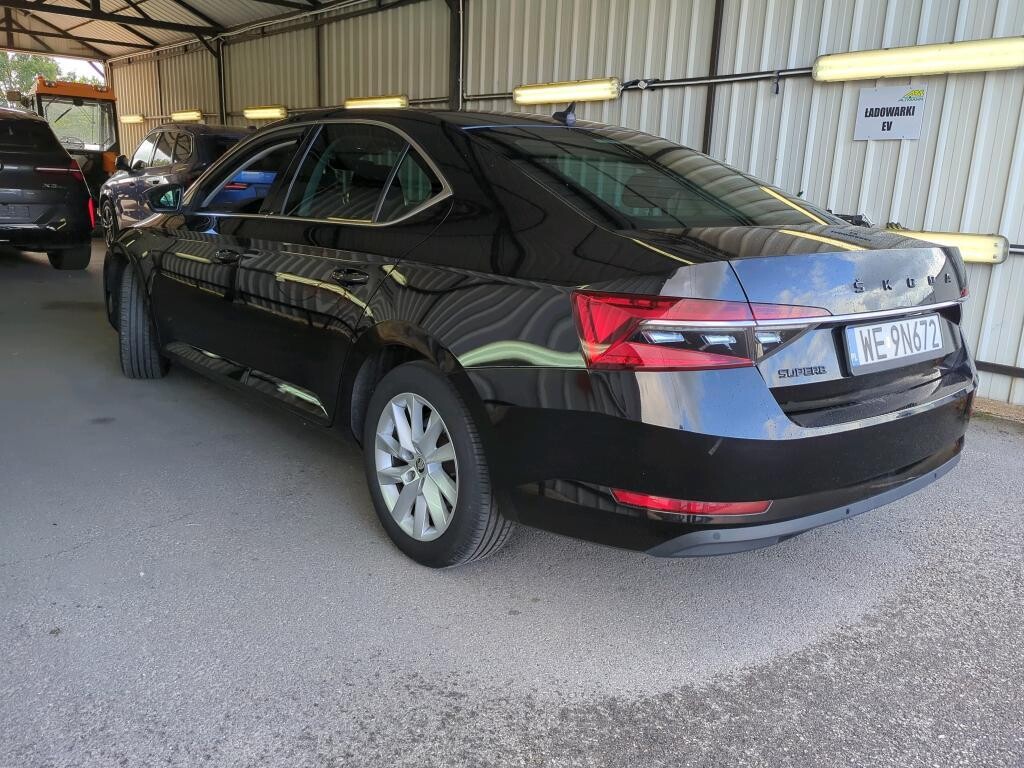 Škoda Superb - zdjęcie 5