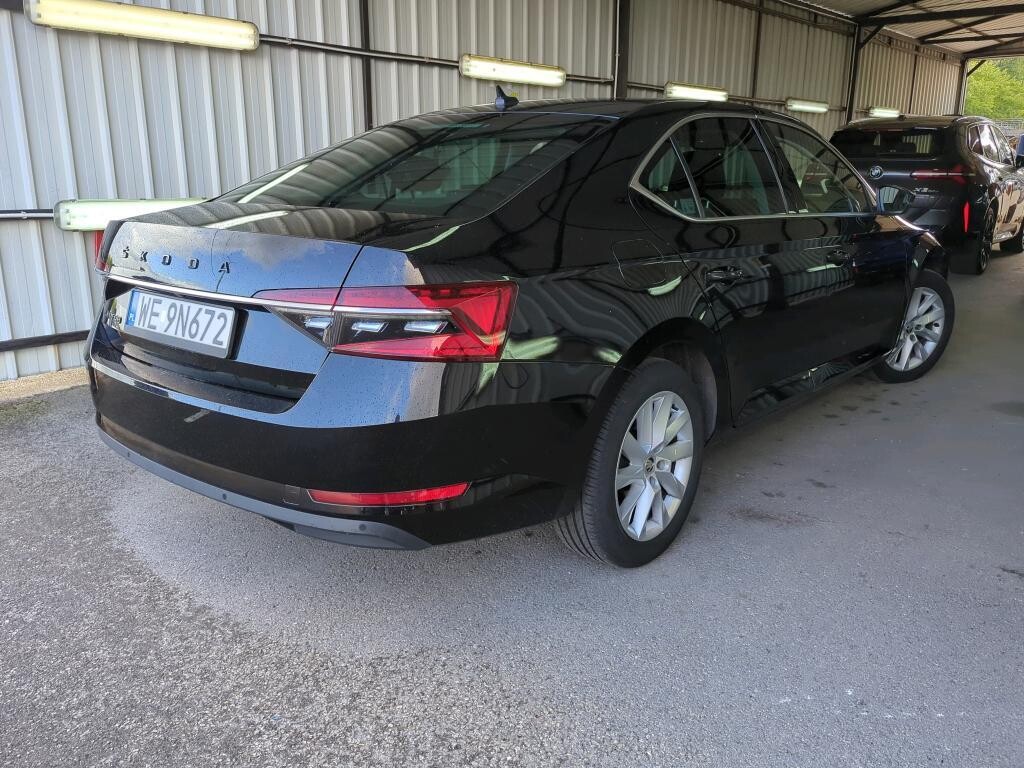 Škoda Superb - zdjęcie 3