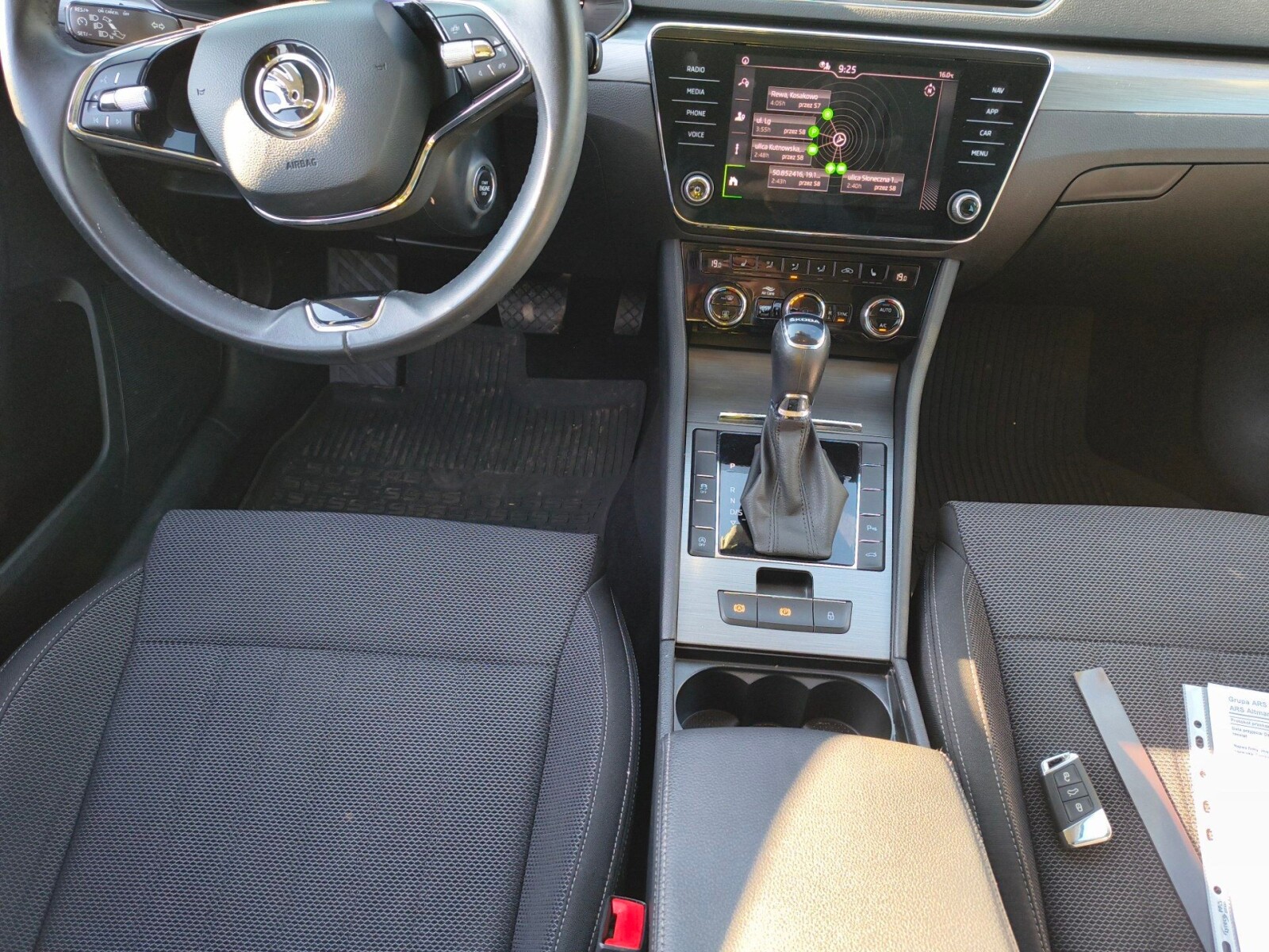 Škoda Superb - zdjęcie 12