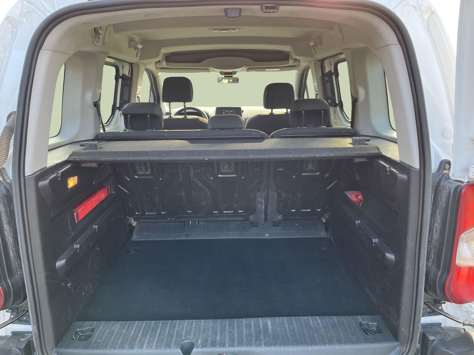 Toyota Proace City - zdjęcie 13