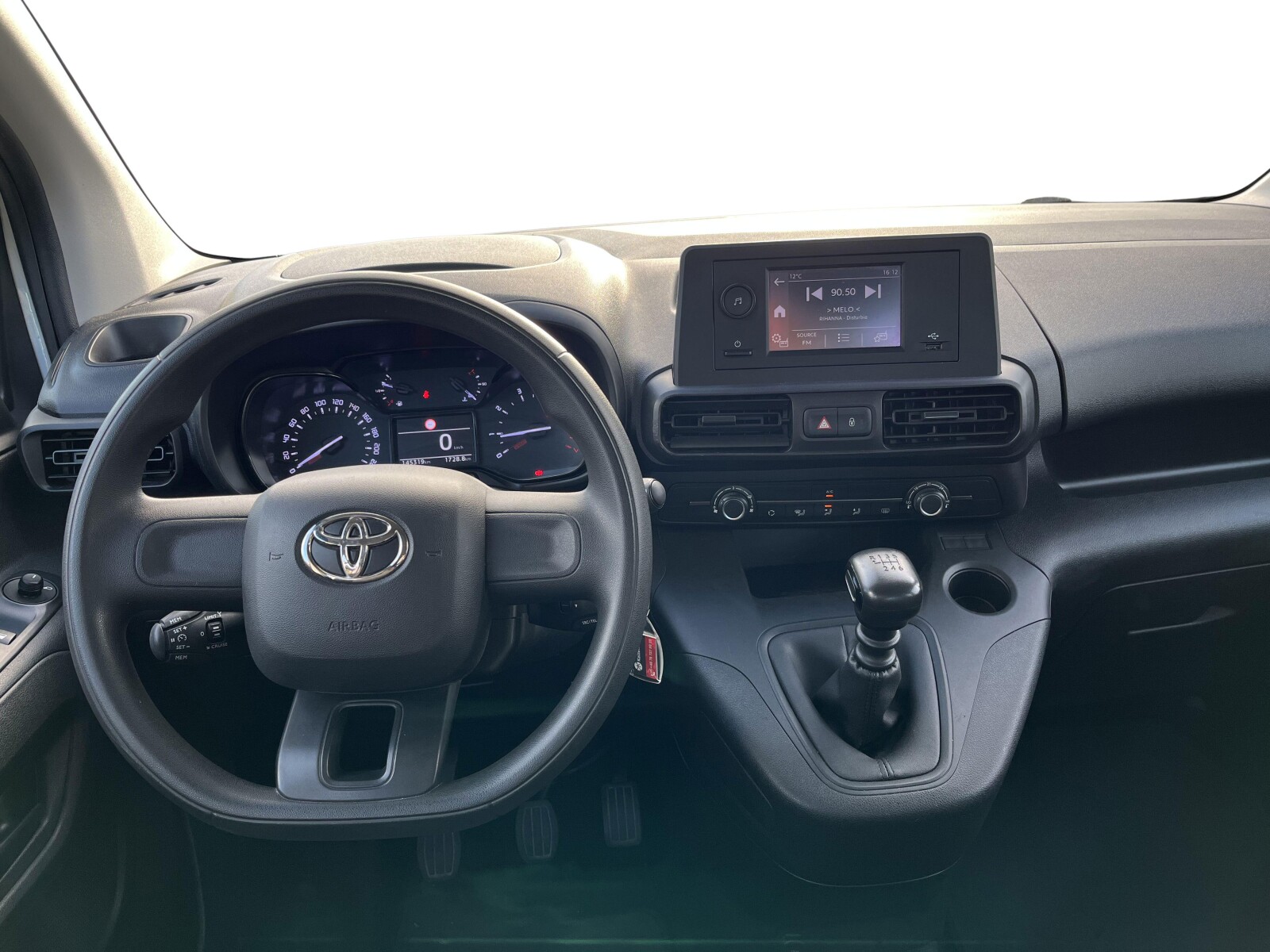 Toyota Proace City - zdjęcie 12