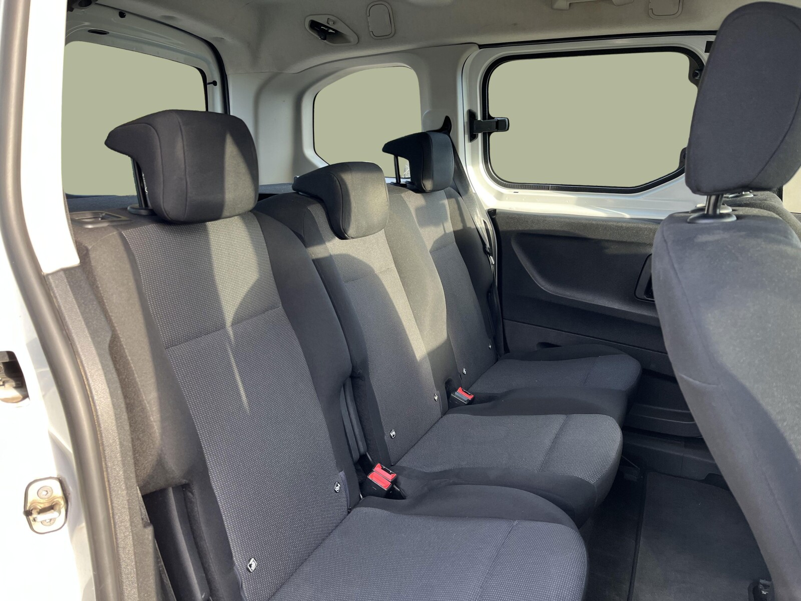 Toyota Proace City - zdjęcie 14