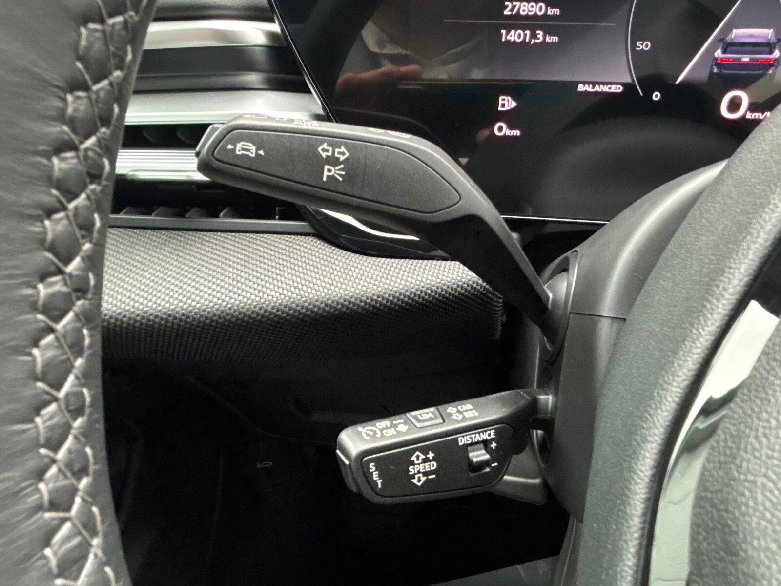 Audi A6 Avant - zdjęcie 12