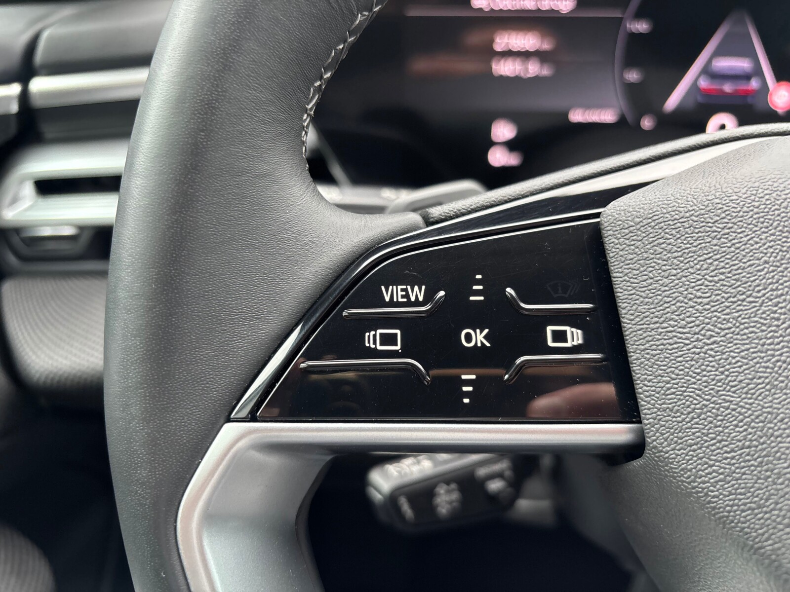 Audi A6 Avant - zdjęcie 11