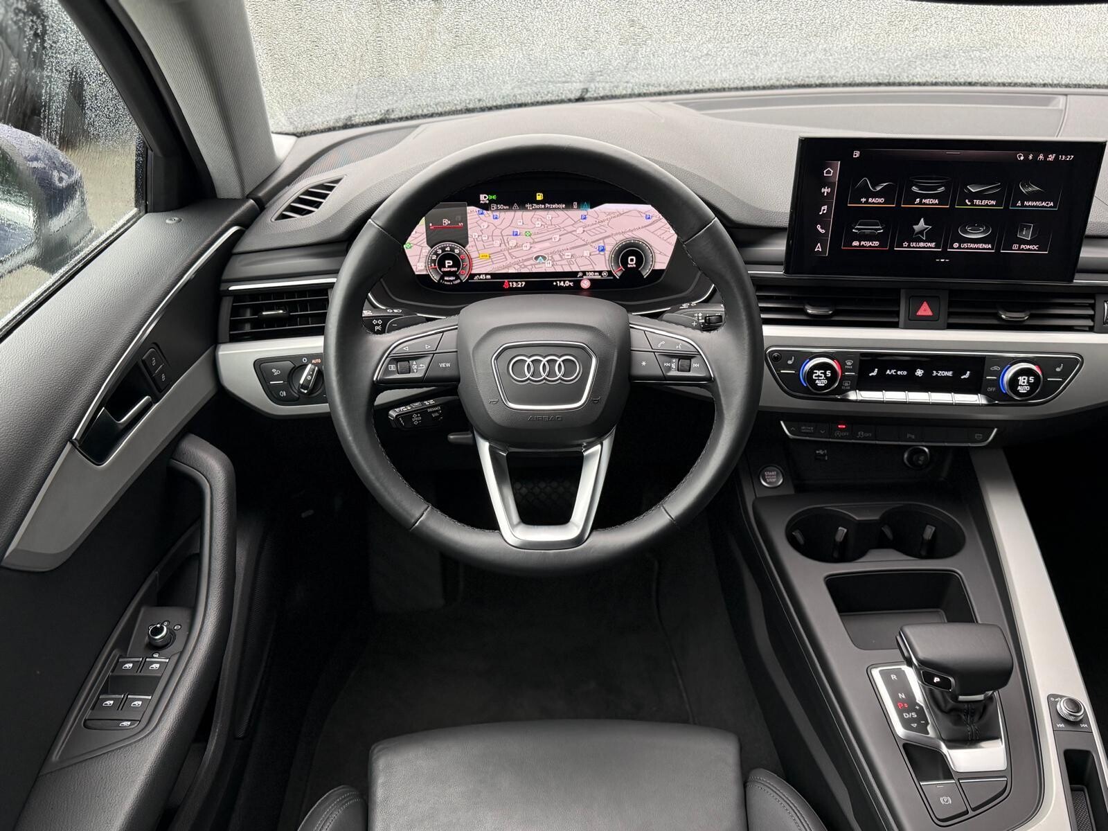 Audi A4 Avant - zdjęcie 25