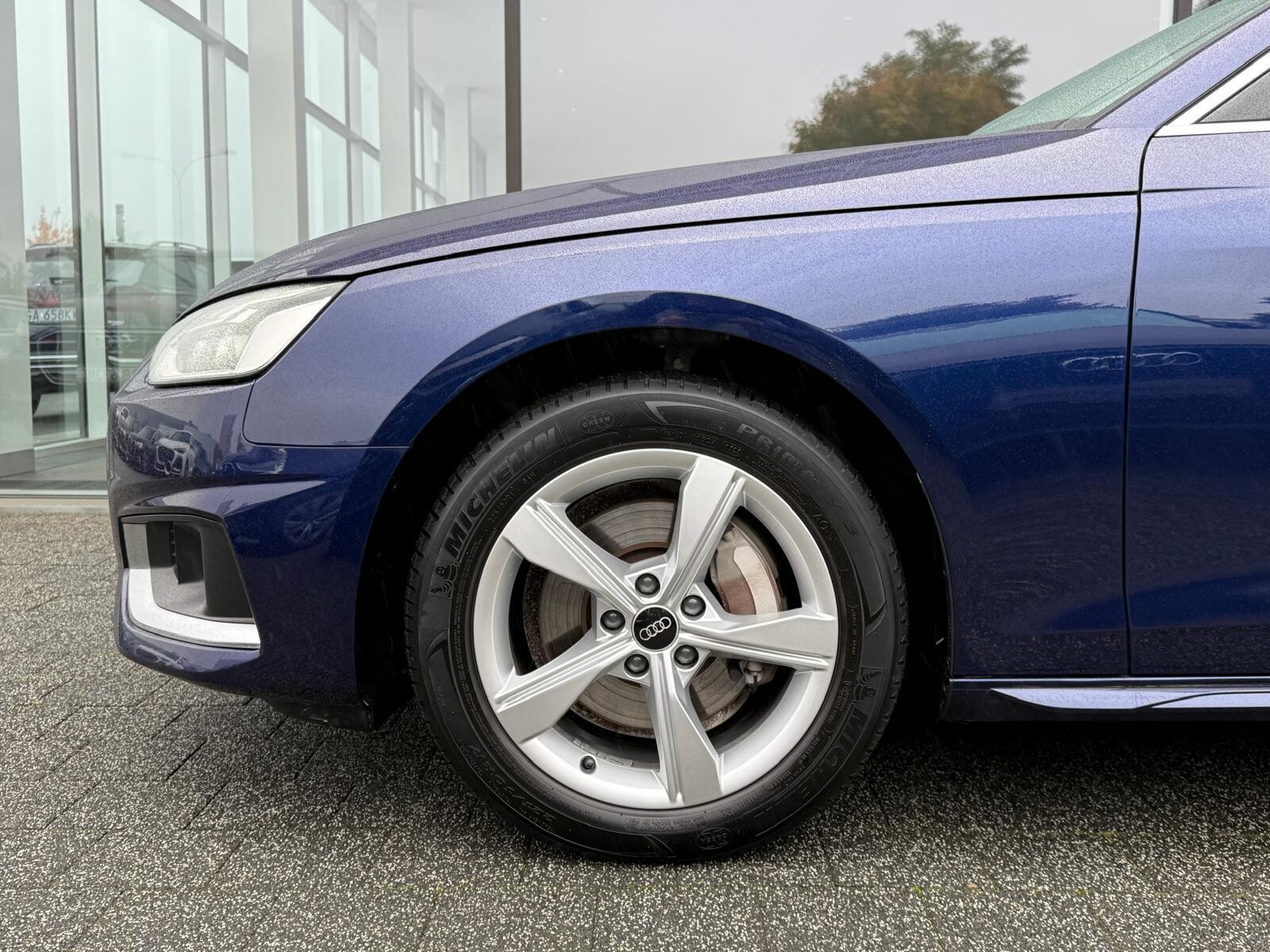 Audi A4 Avant - zdjęcie 10