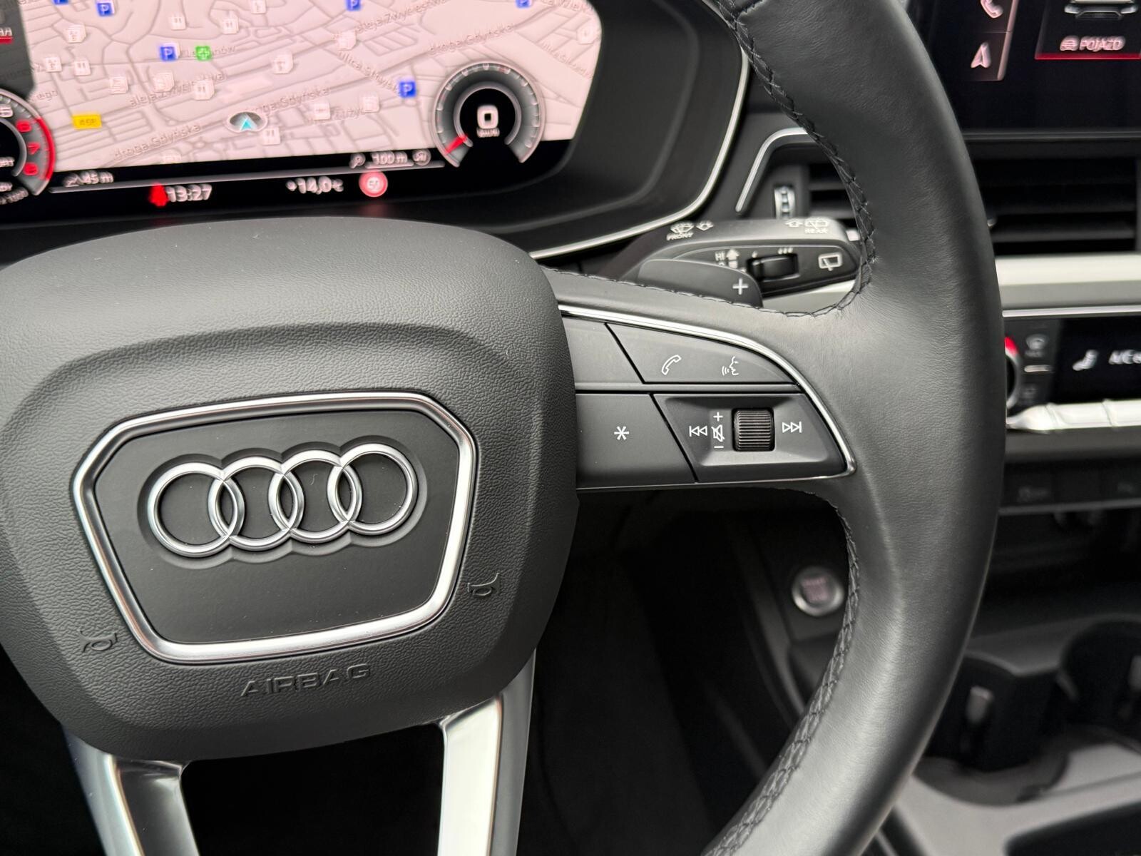 Audi A4 Avant - zdjęcie 27