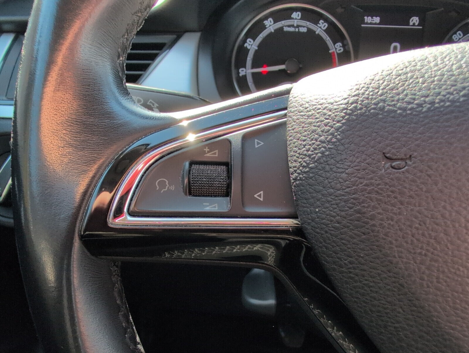 Škoda Rapid - zdjęcie 13