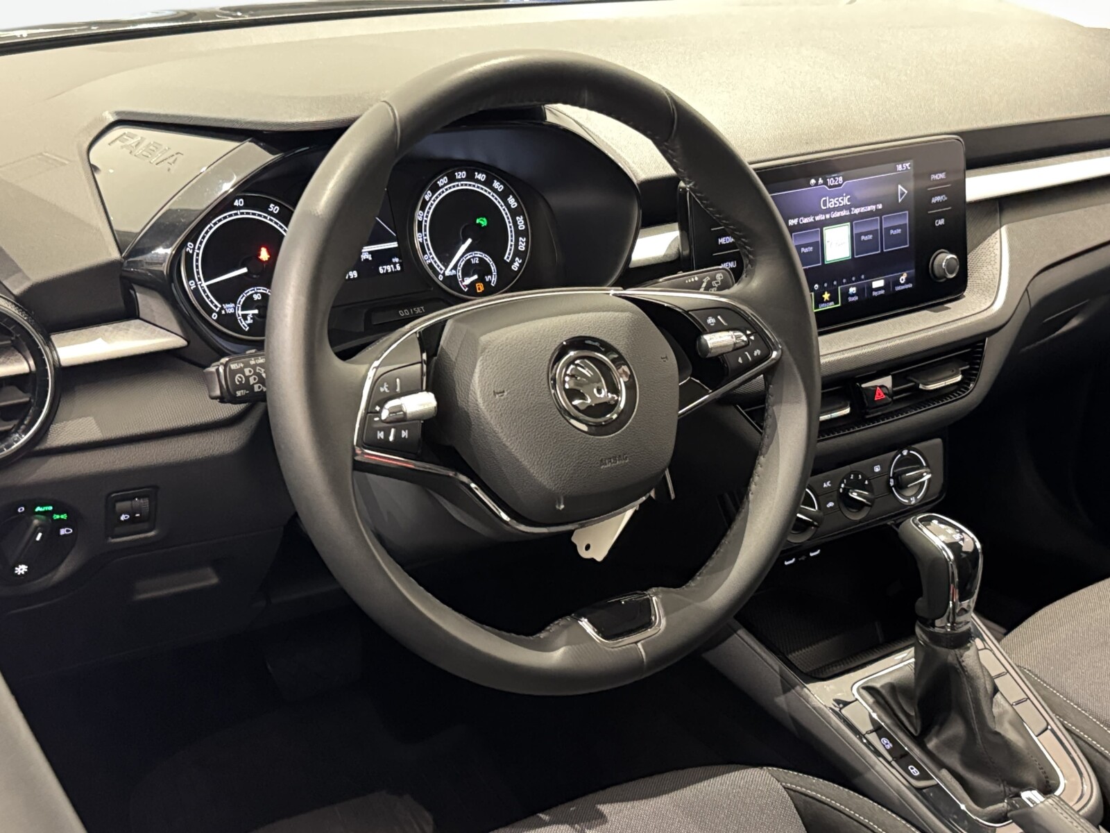 Škoda Fabia - zdjęcie 20