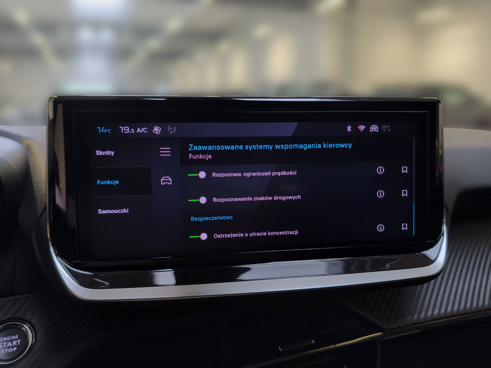 Peugeot 2008 - zdjęcie 19