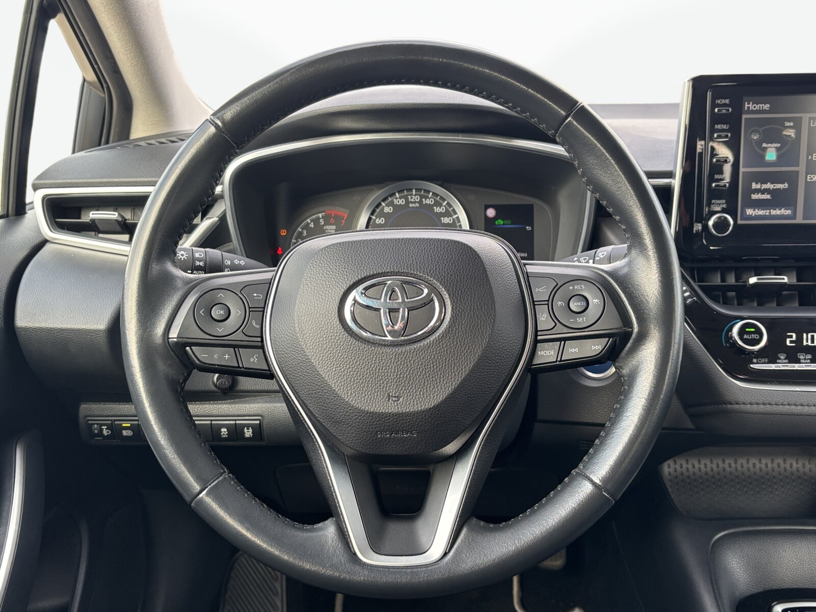 Toyota Corolla - zdjęcie 11