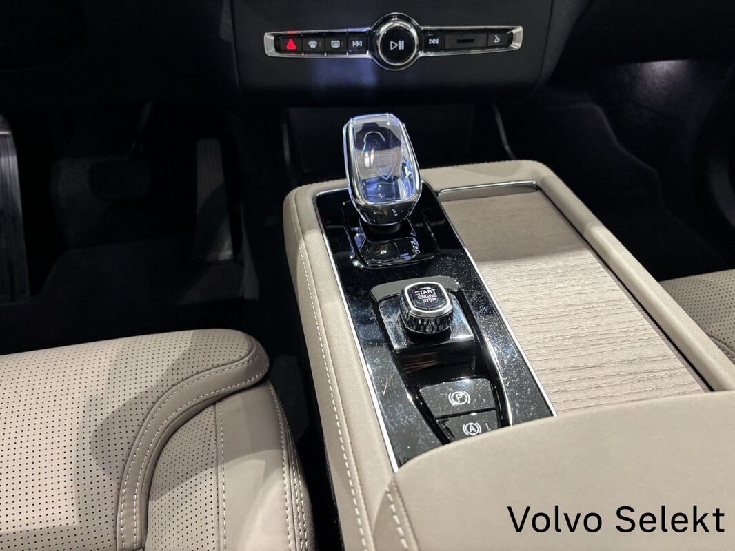 Volvo XC 90 - zdjęcie 11