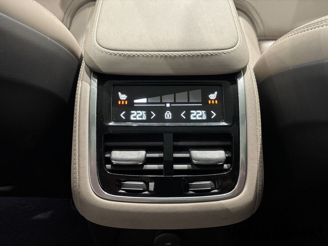 Volvo XC 90 - zdjęcie 22
