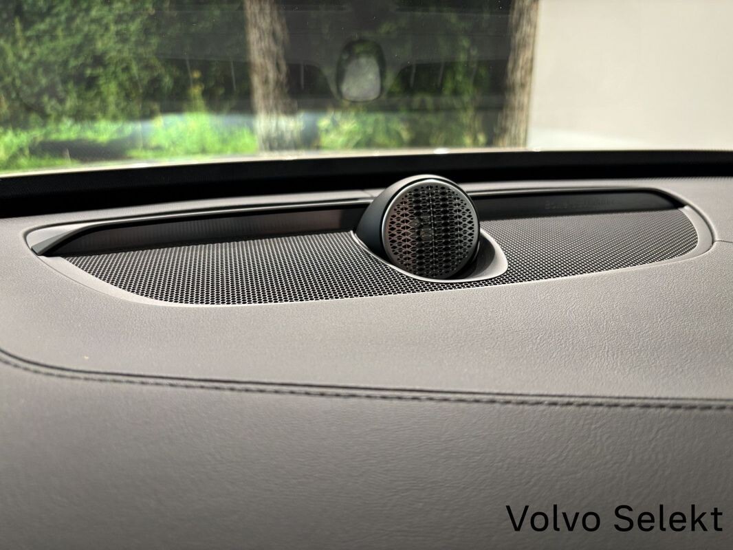 Volvo XC 90 - zdjęcie 14