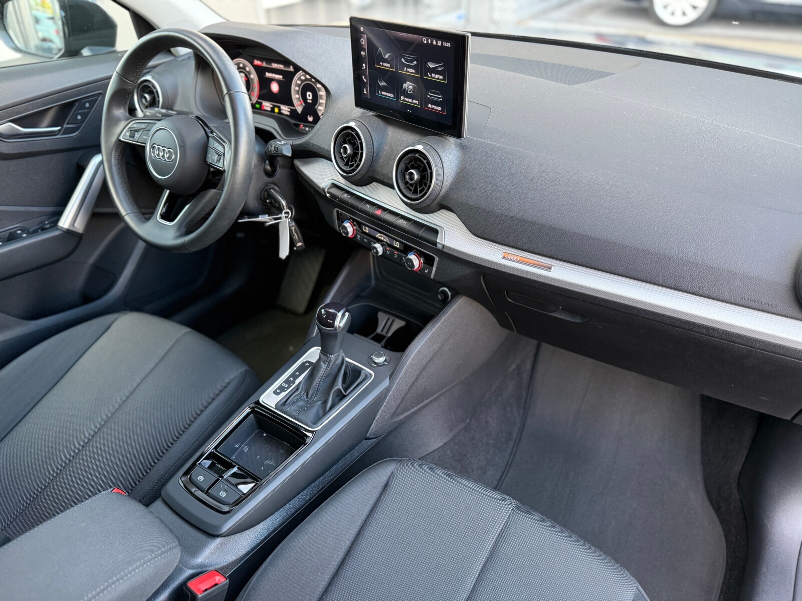 Audi Q2 - zdjęcie 18