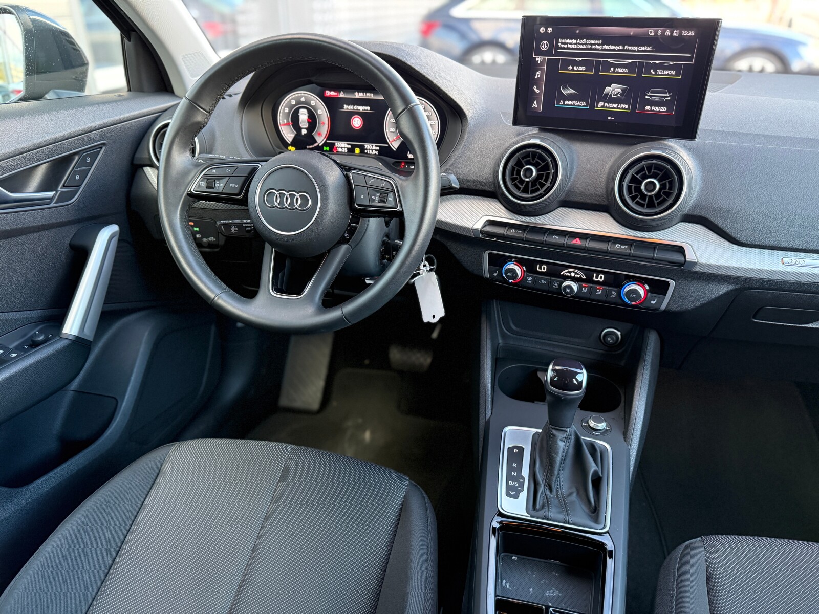 Audi Q2 - zdjęcie 12