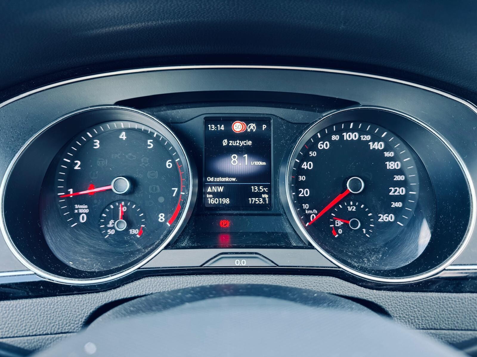 Volkswagen Passat - zdjęcie 21
