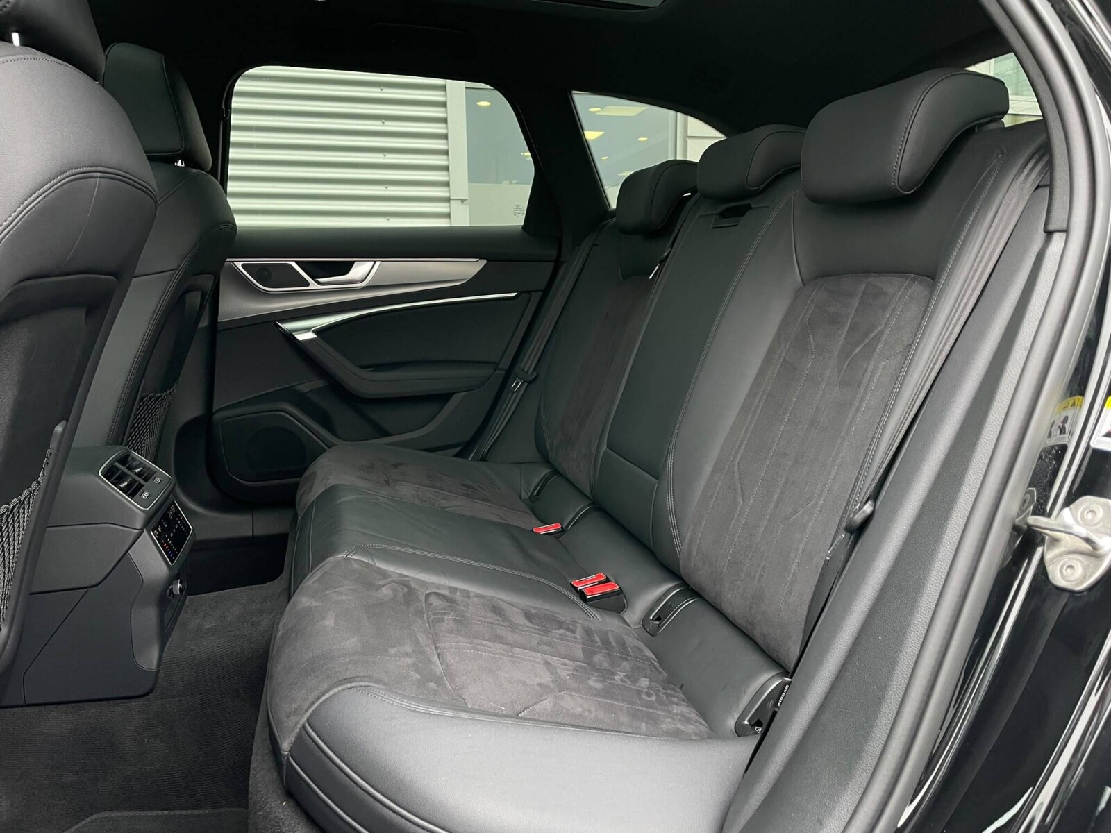 Audi A6 allroad - zdjęcie 12