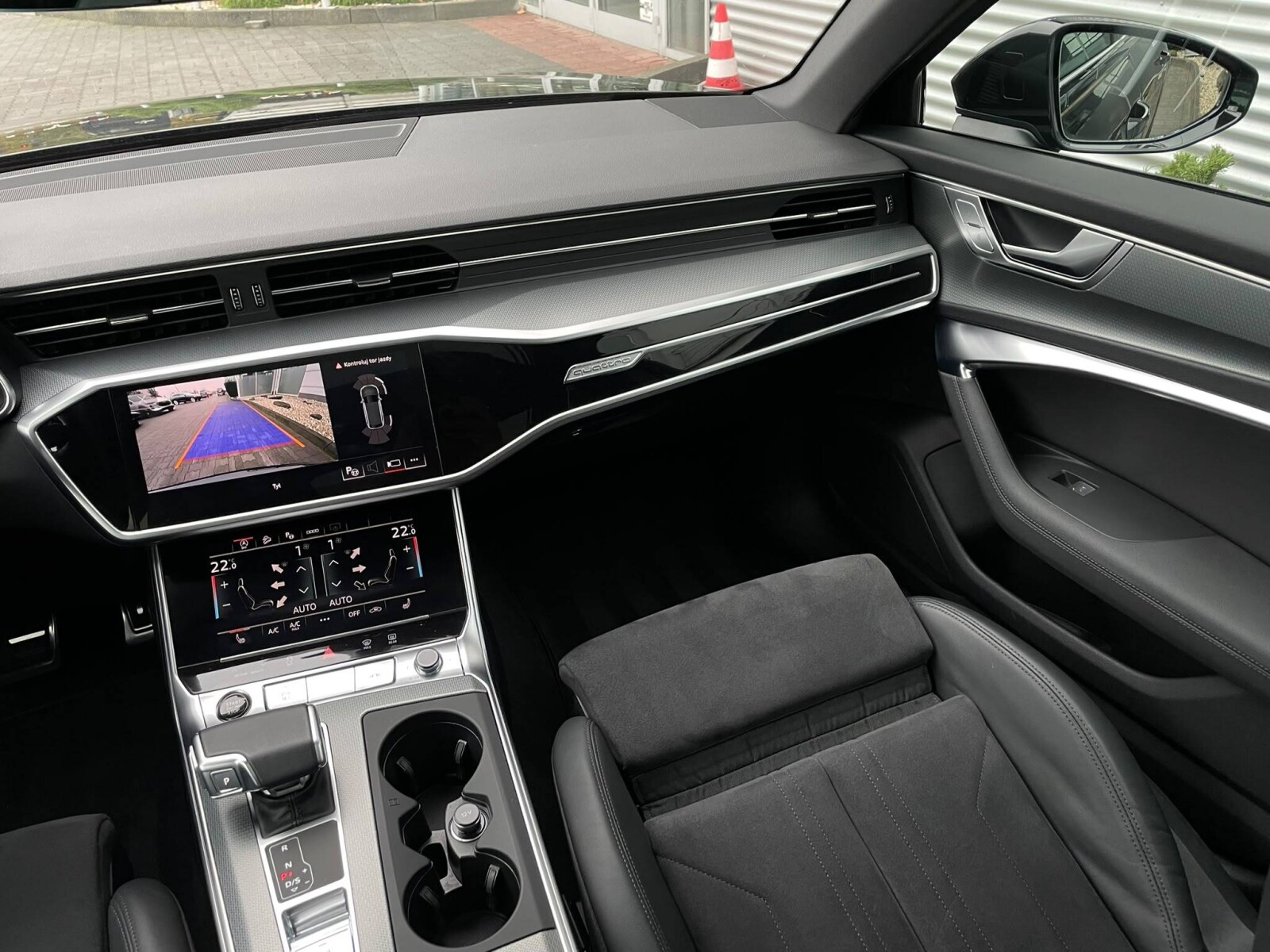 Audi A6 allroad - zdjęcie 17