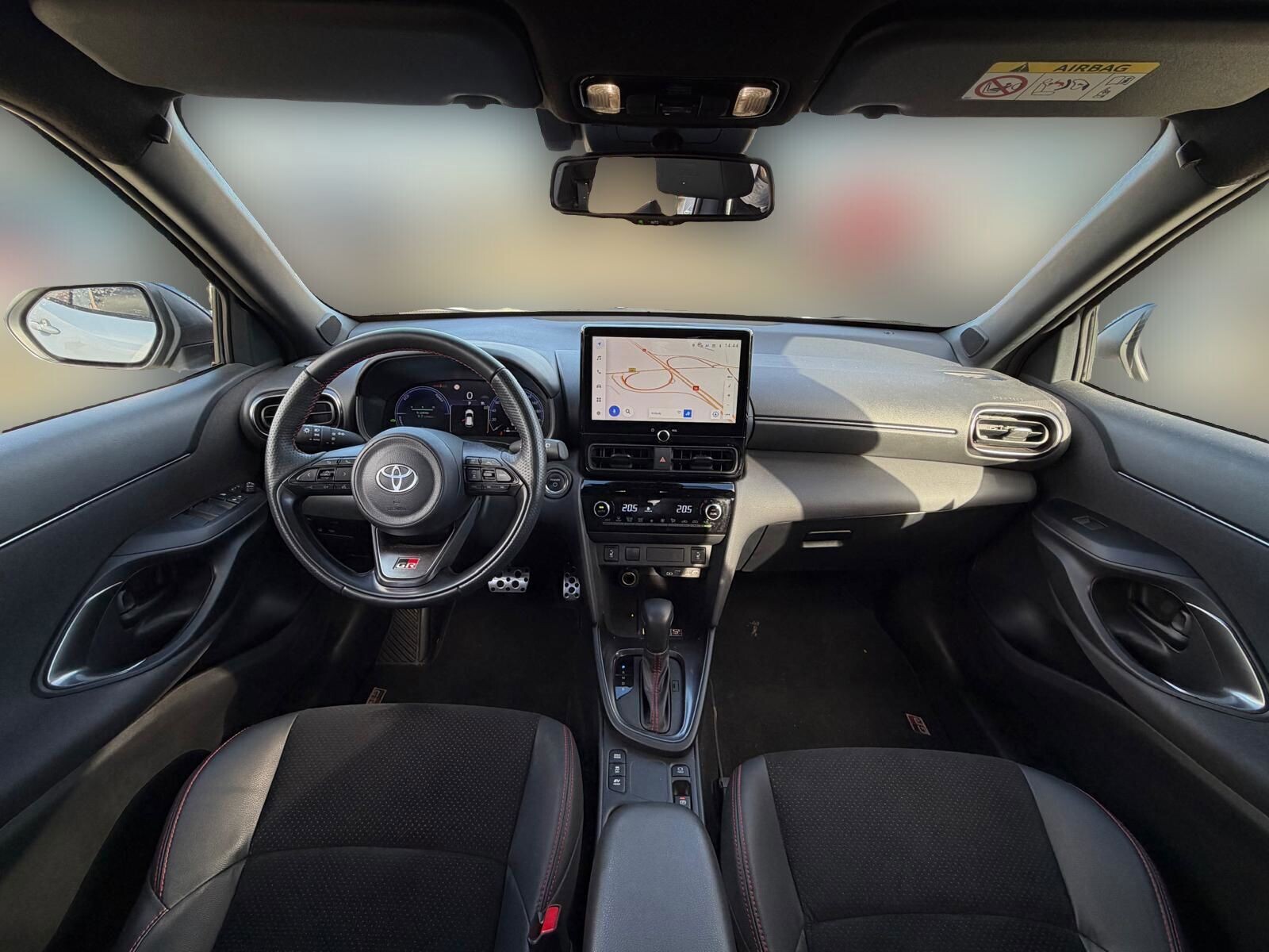 Toyota Yaris Cross - zdjęcie 9