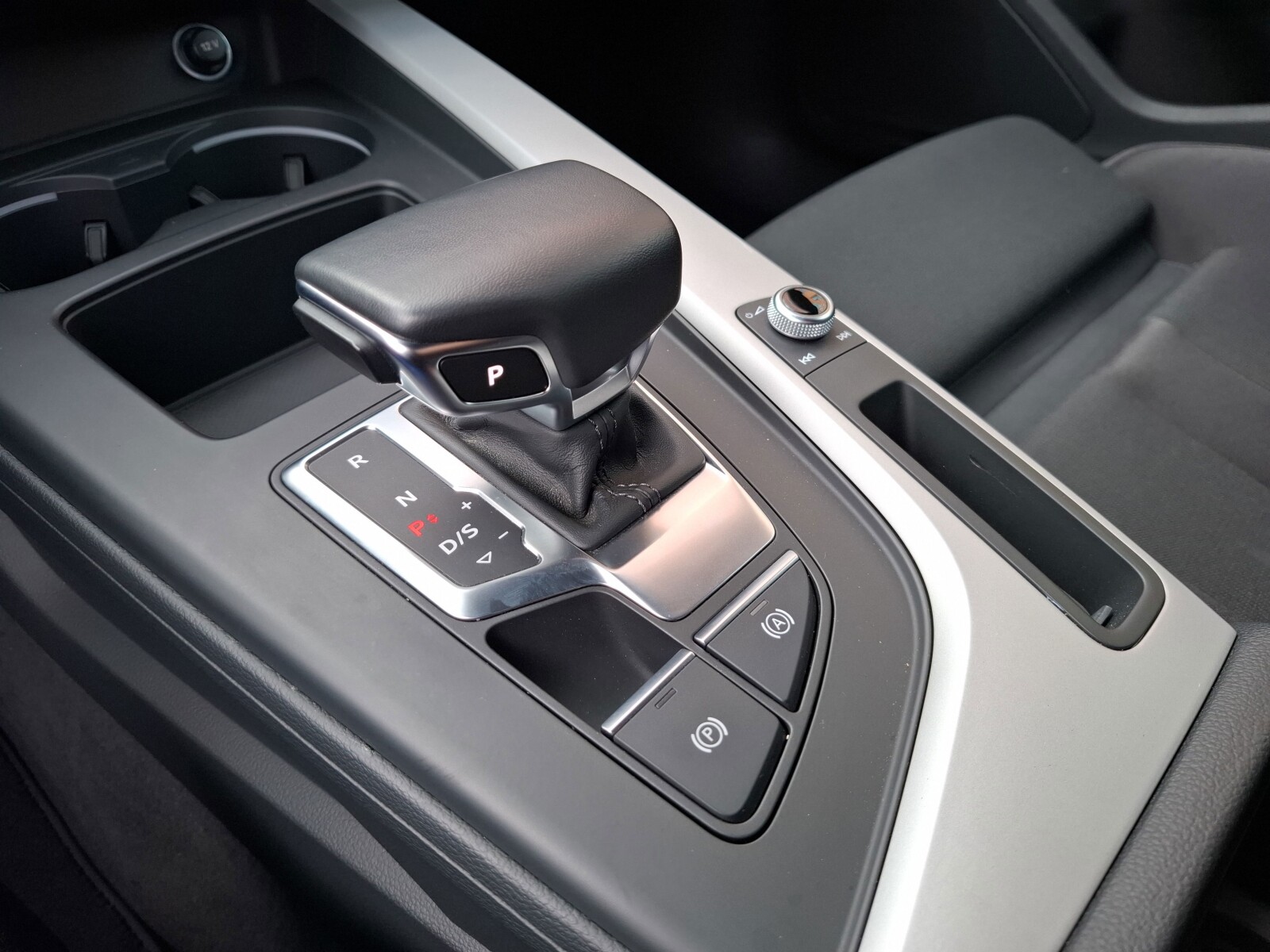Audi A4 Allroad - zdjęcie 15