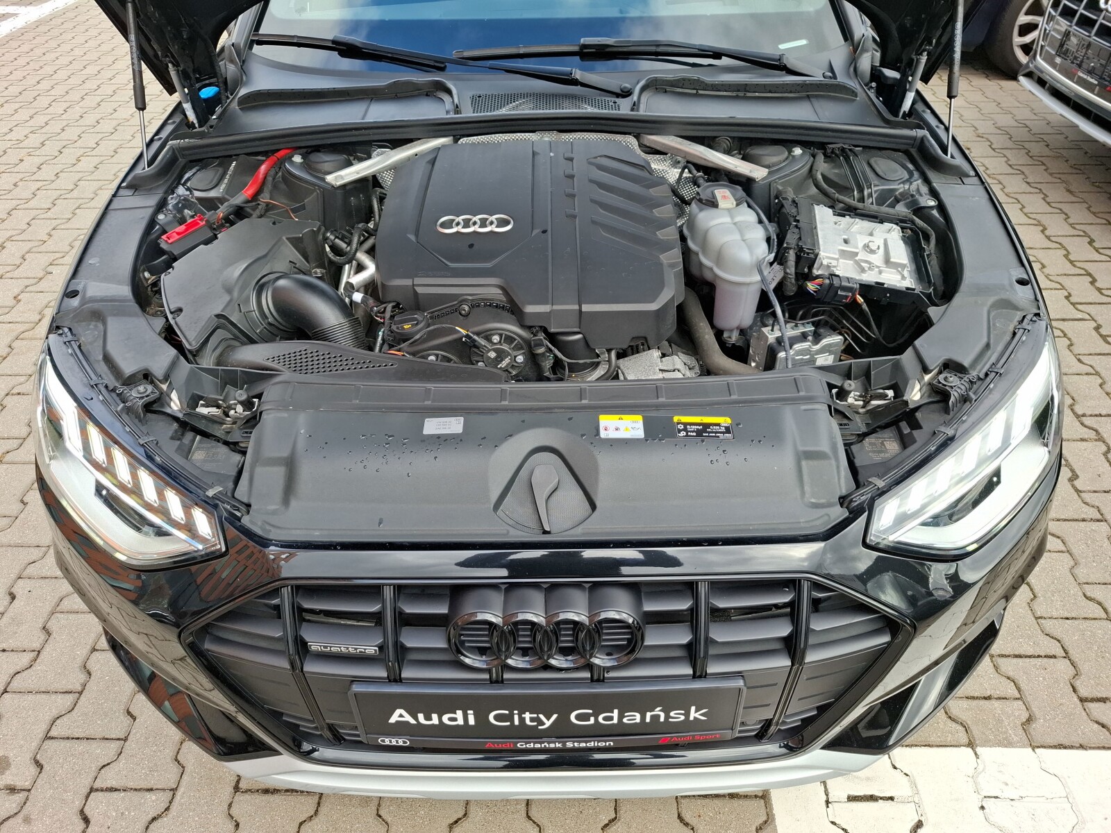 Audi A4 Allroad - zdjęcie 18