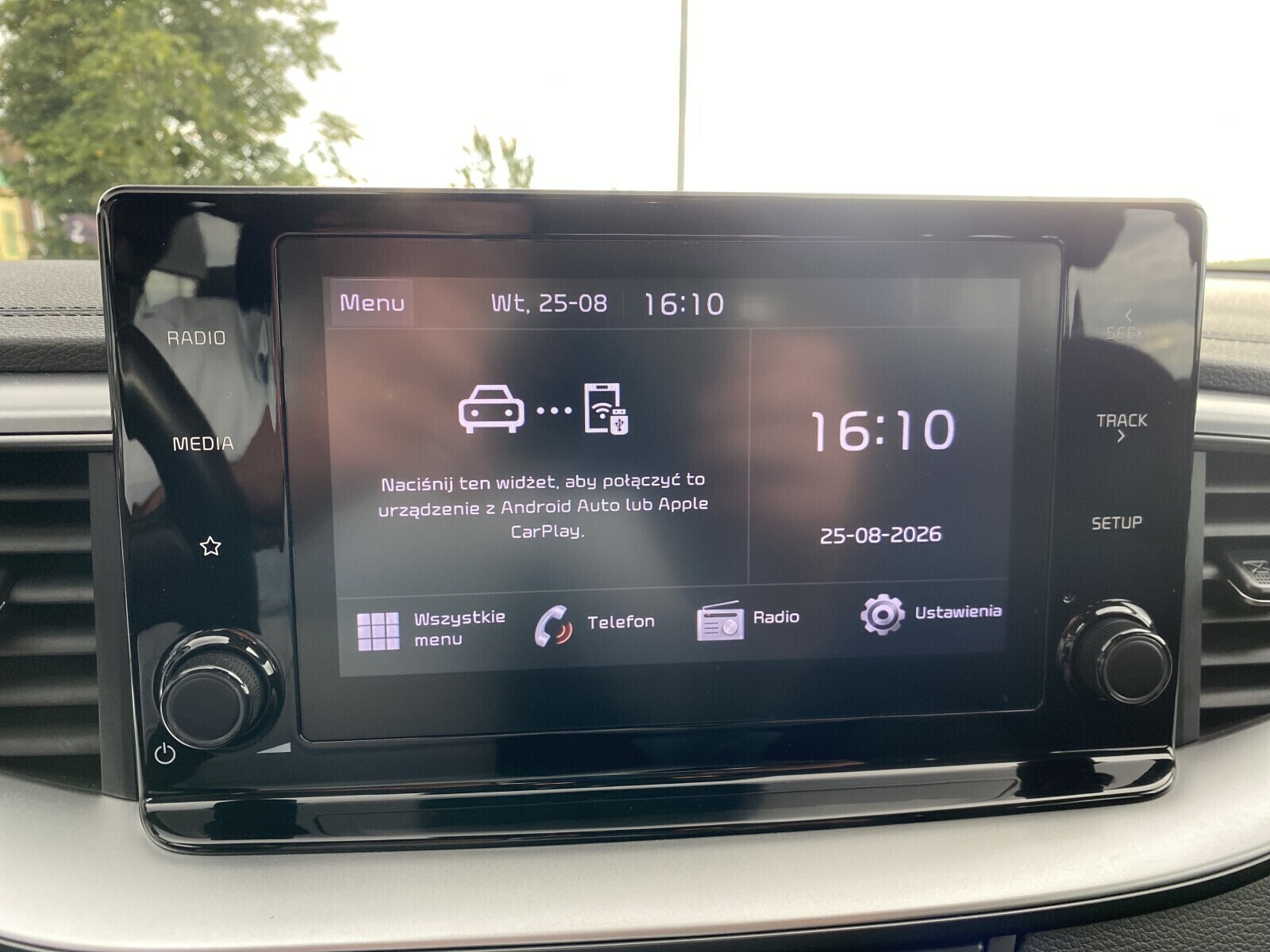 Kia Ceed - zdjęcie 22