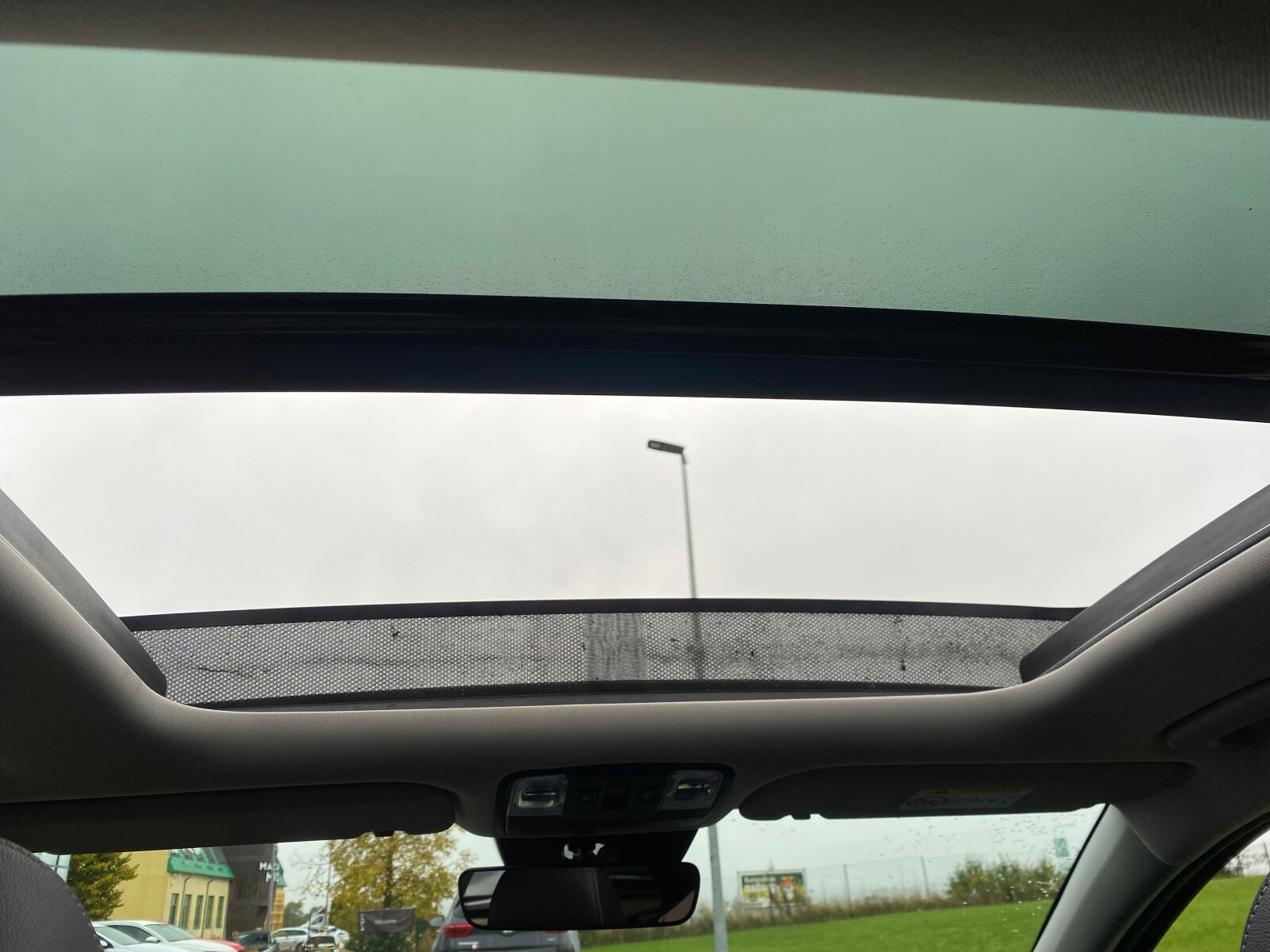 Kia Ceed - zdjęcie 14