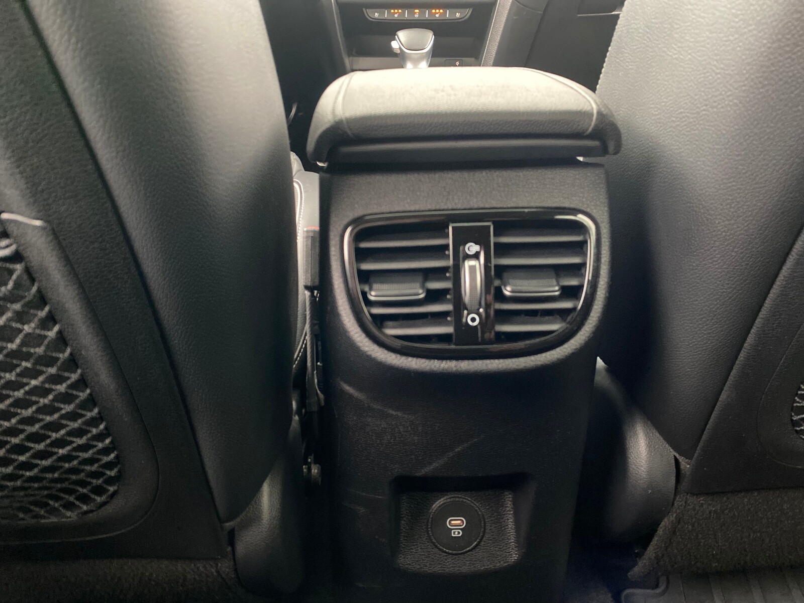 Kia Ceed - zdjęcie 12