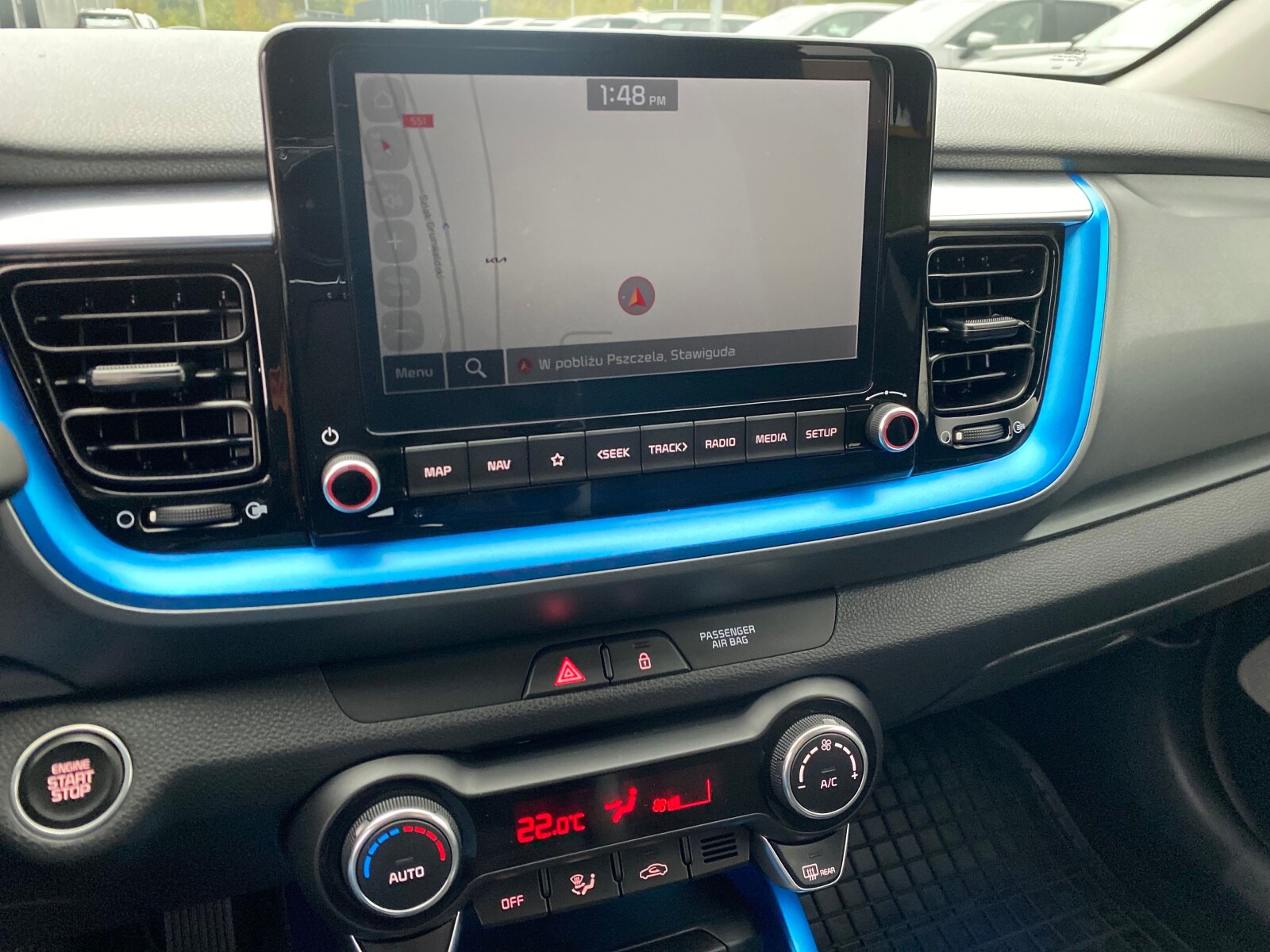 Kia Stonic - zdjęcie 24
