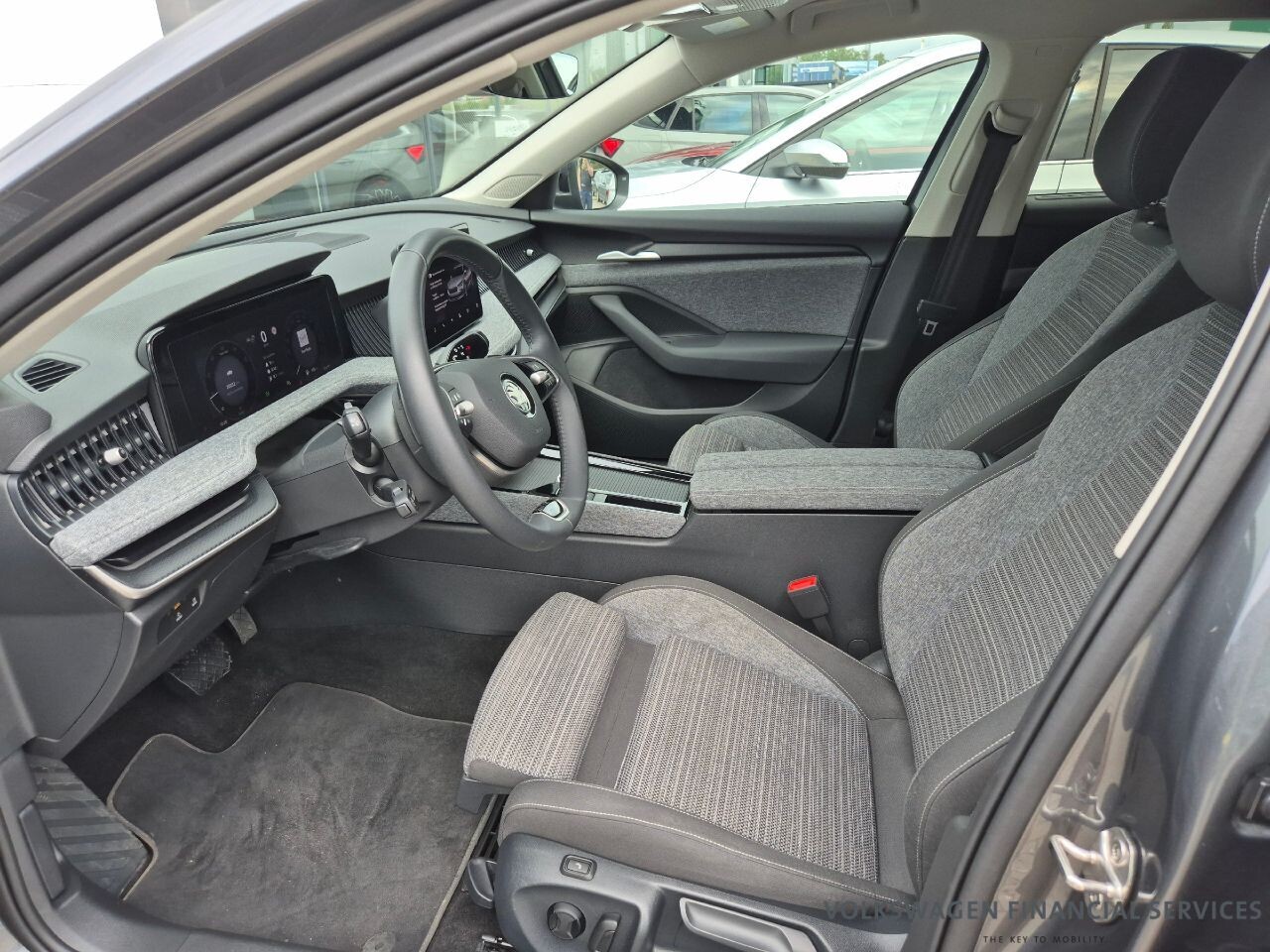 Škoda Superb Combi - zdjęcie 5