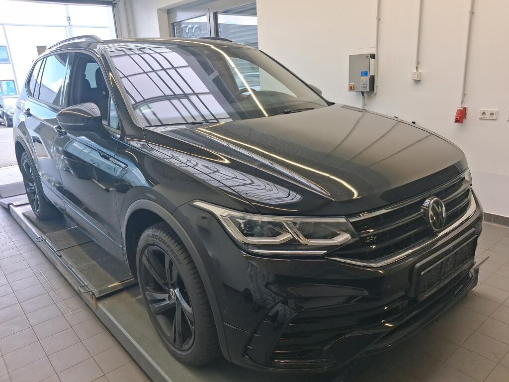 Volkswagen Tiguan Allspace - zdjęcie 2