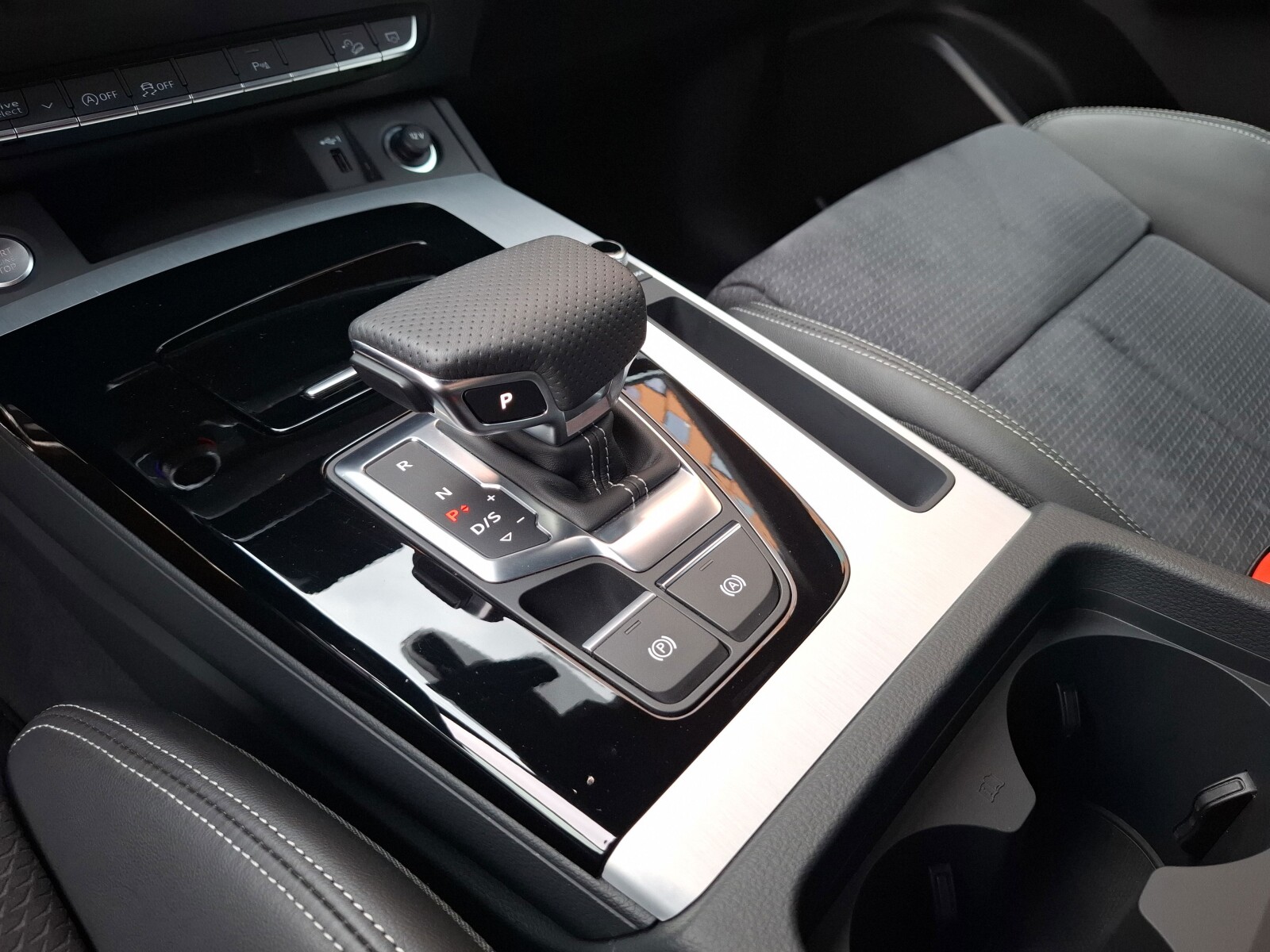 Audi Q5 - zdjęcie 14