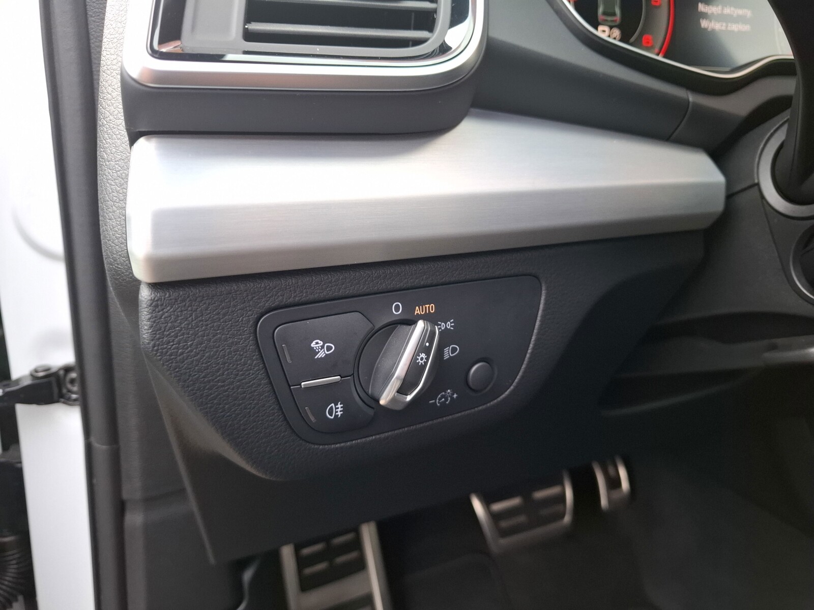 Audi Q5 - zdjęcie 30