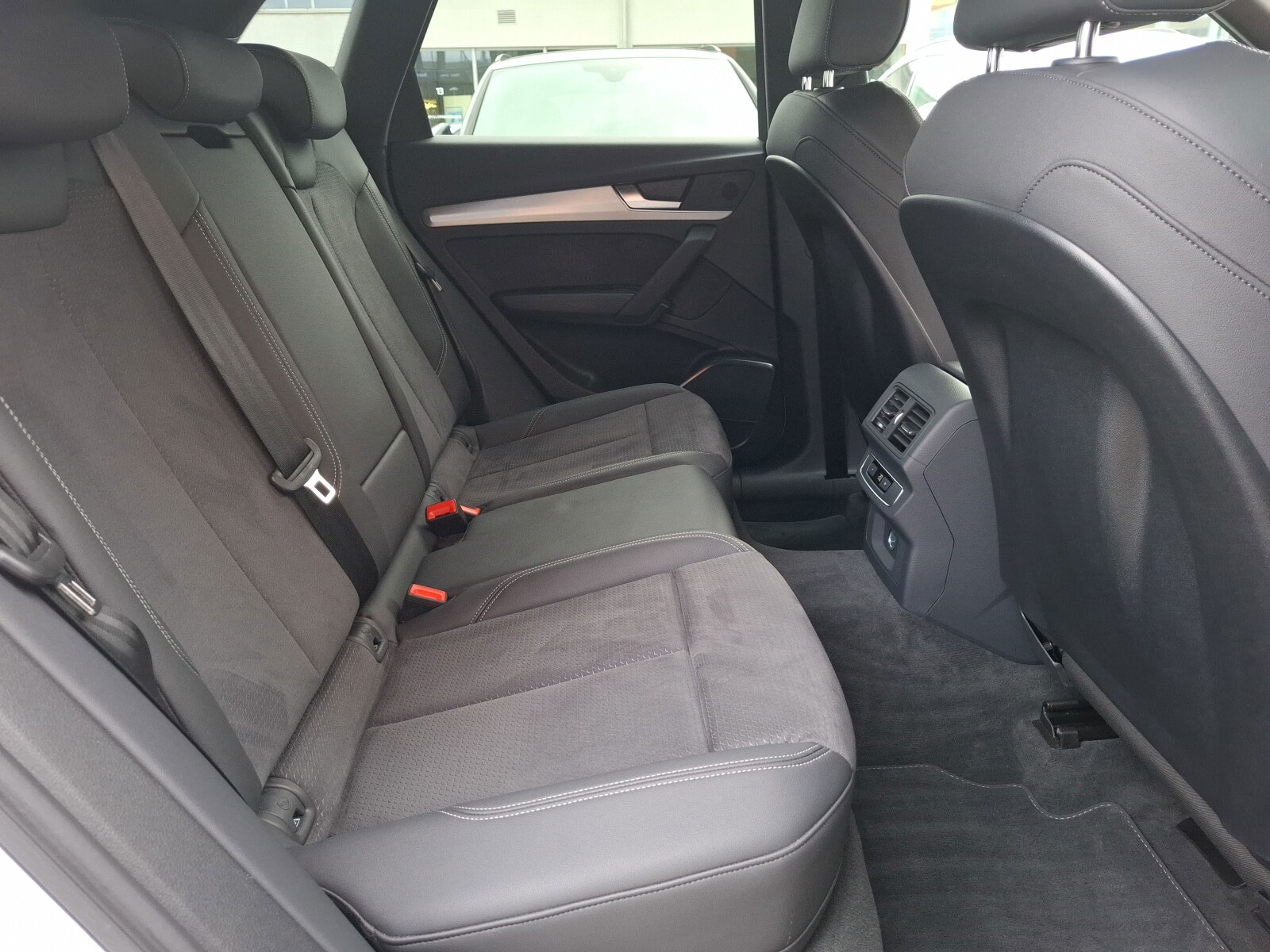 Audi Q5 - zdjęcie 11