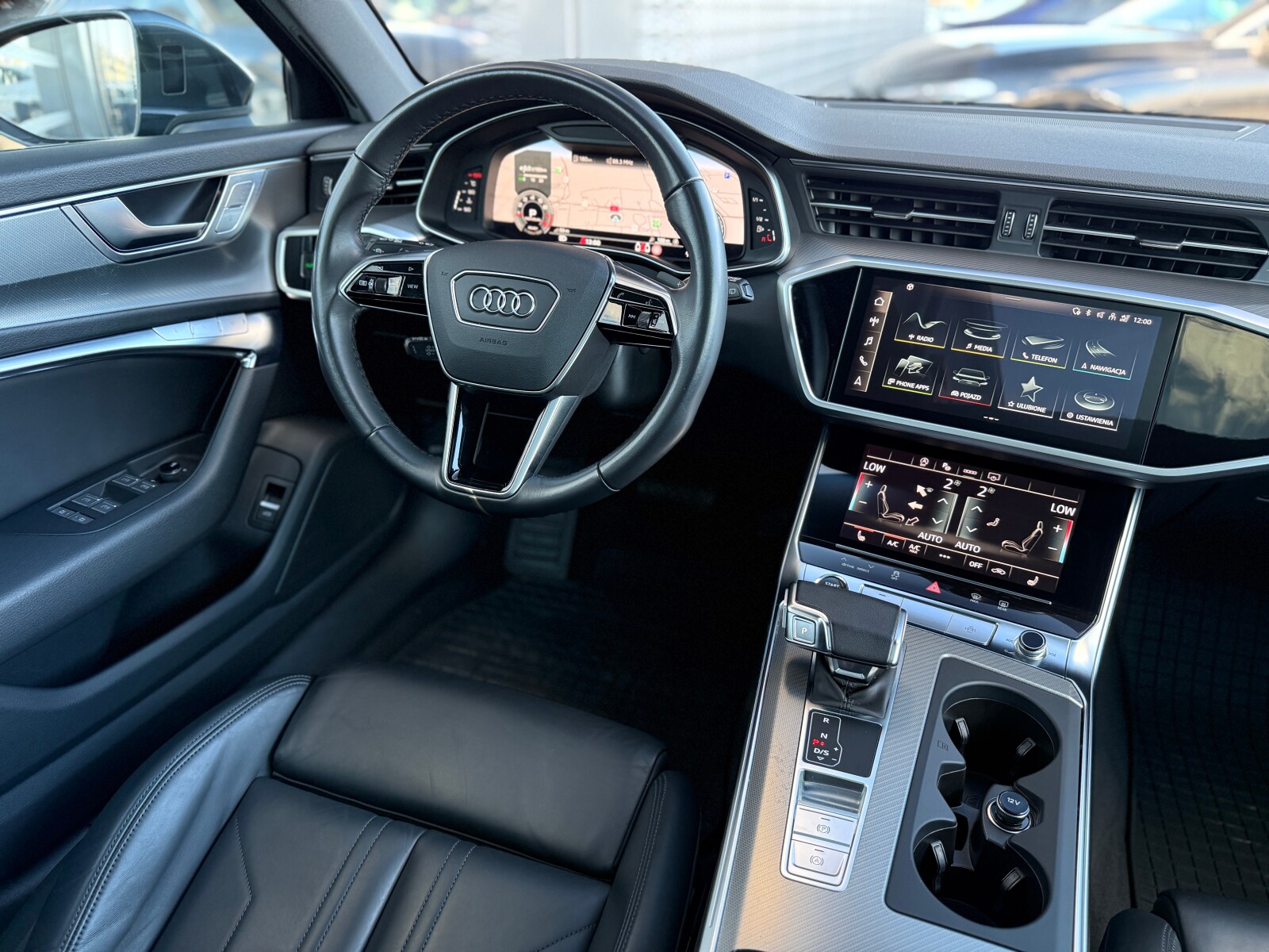 Audi A6 Avant - zdjęcie 15