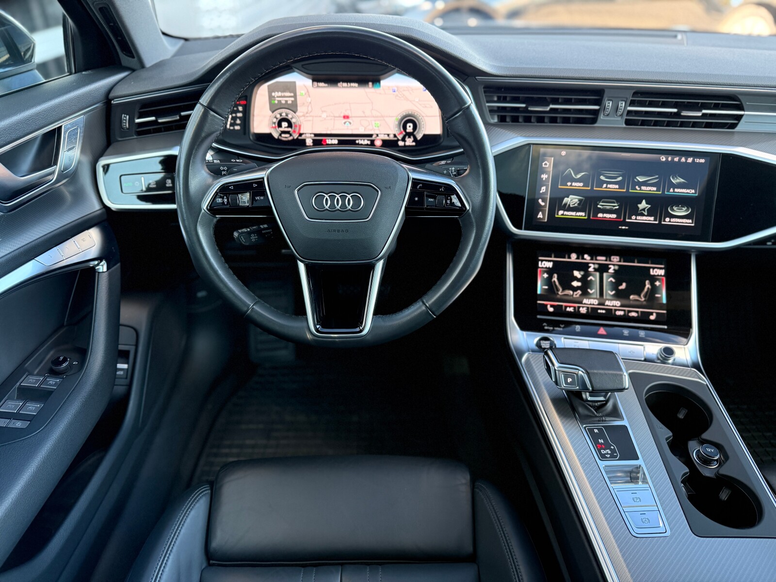 Audi A6 Avant - zdjęcie 17