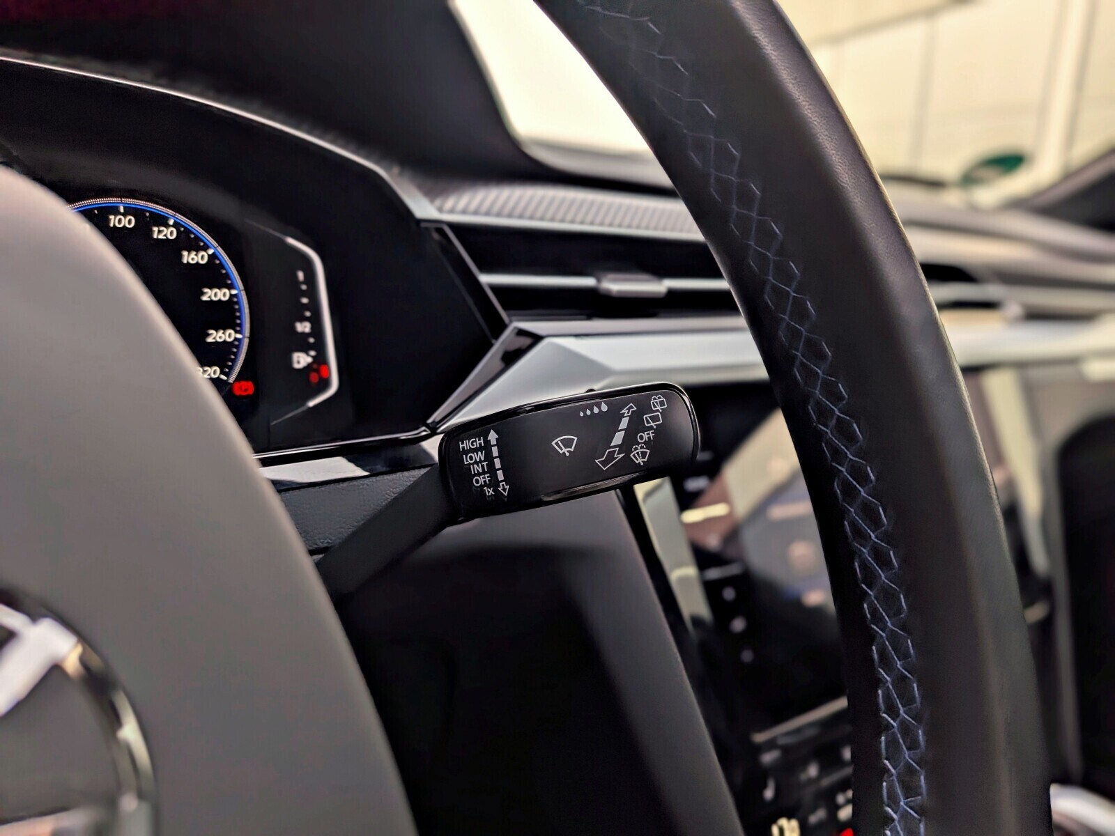 Volkswagen Arteon Shooting Brake - zdjęcie 27