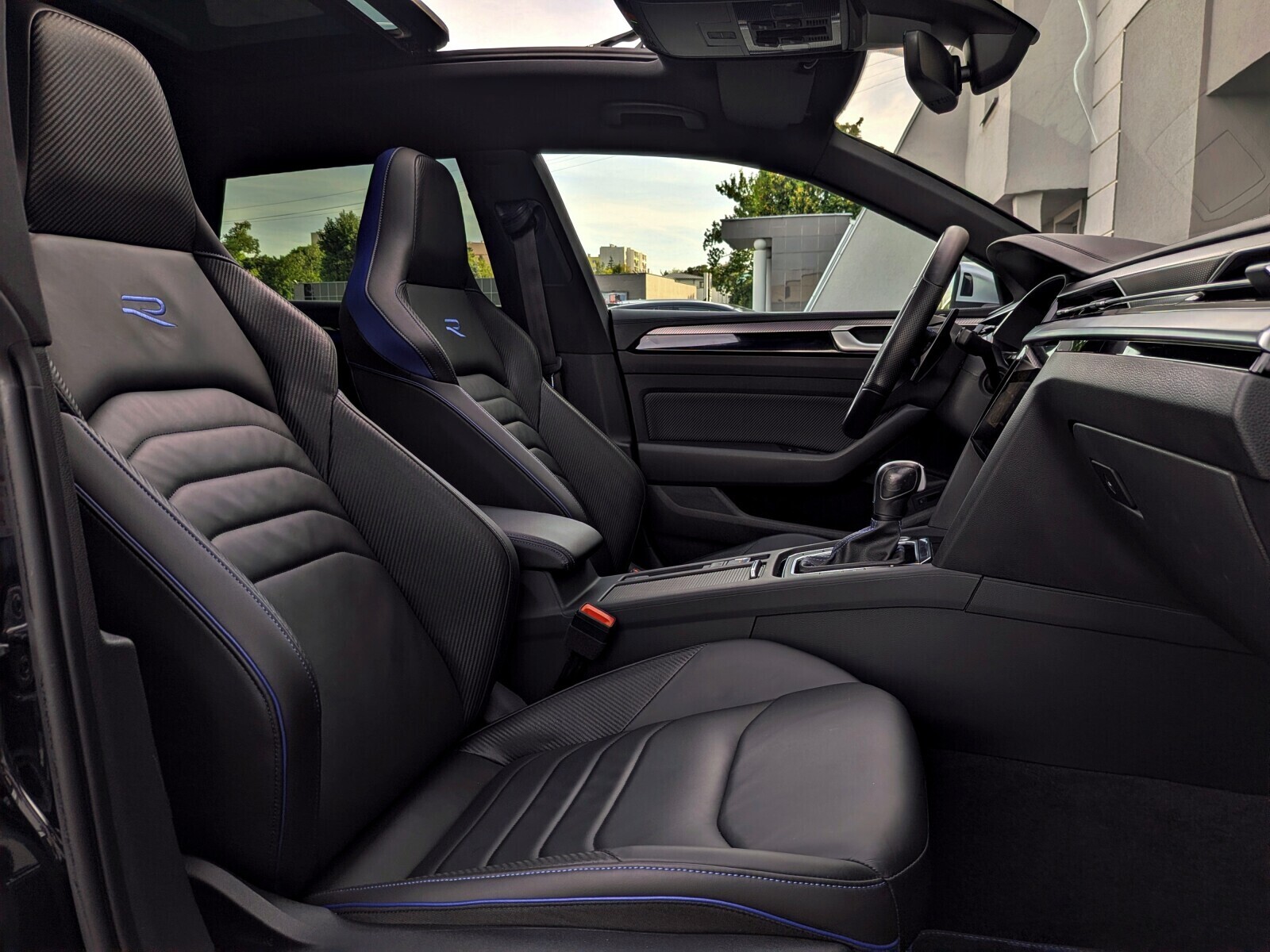 Volkswagen Arteon Shooting Brake - zdjęcie 12