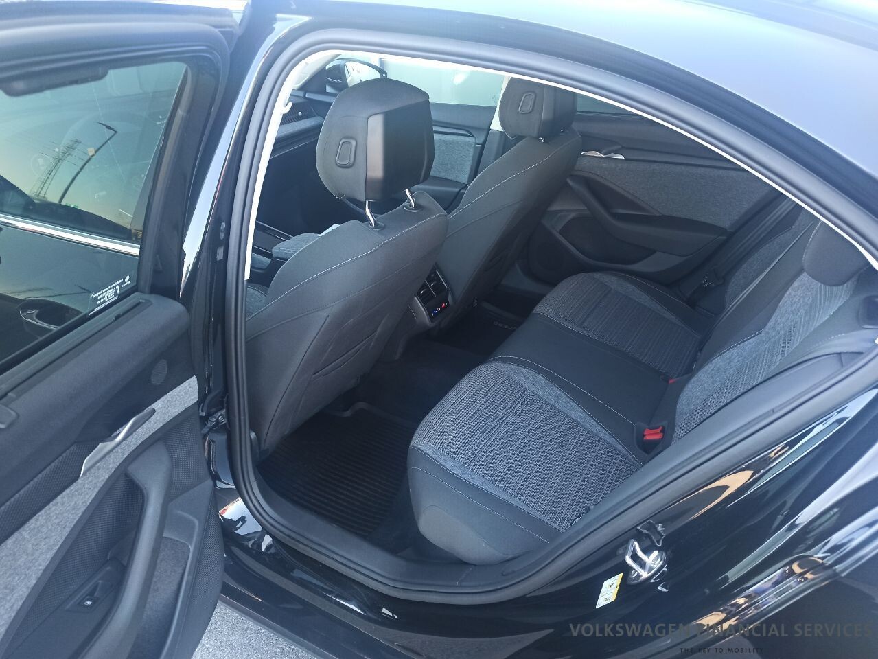 Škoda Superb - zdjęcie 6