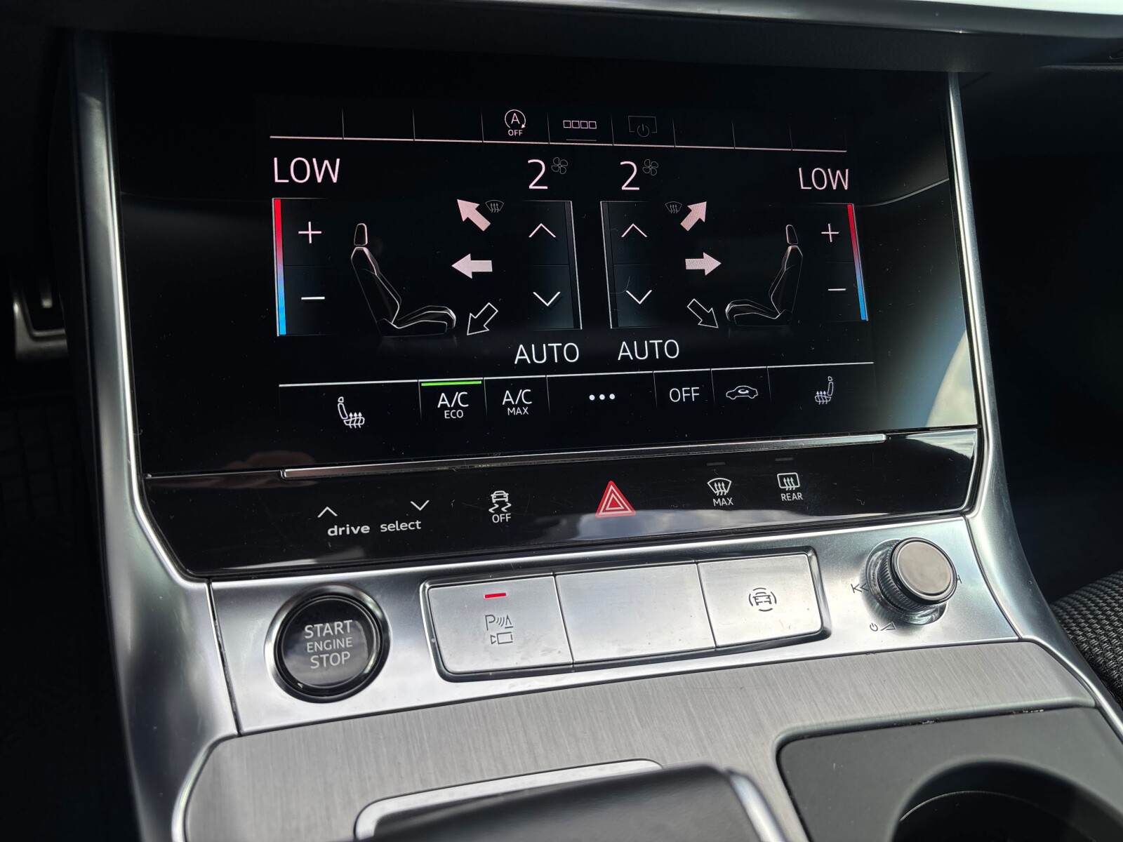Audi A6 Avant - zdjęcie 18