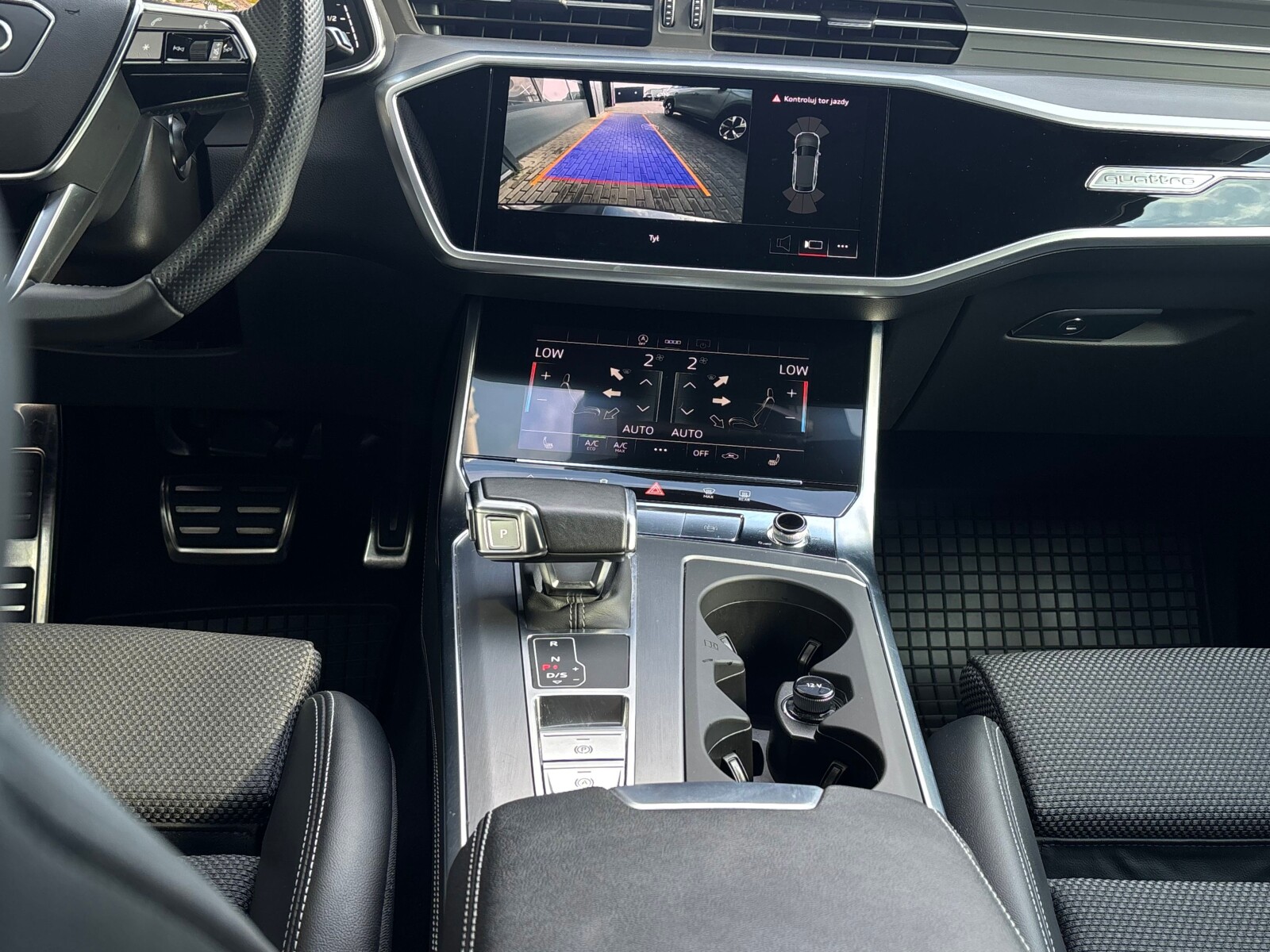 Audi A6 Avant - zdjęcie 29