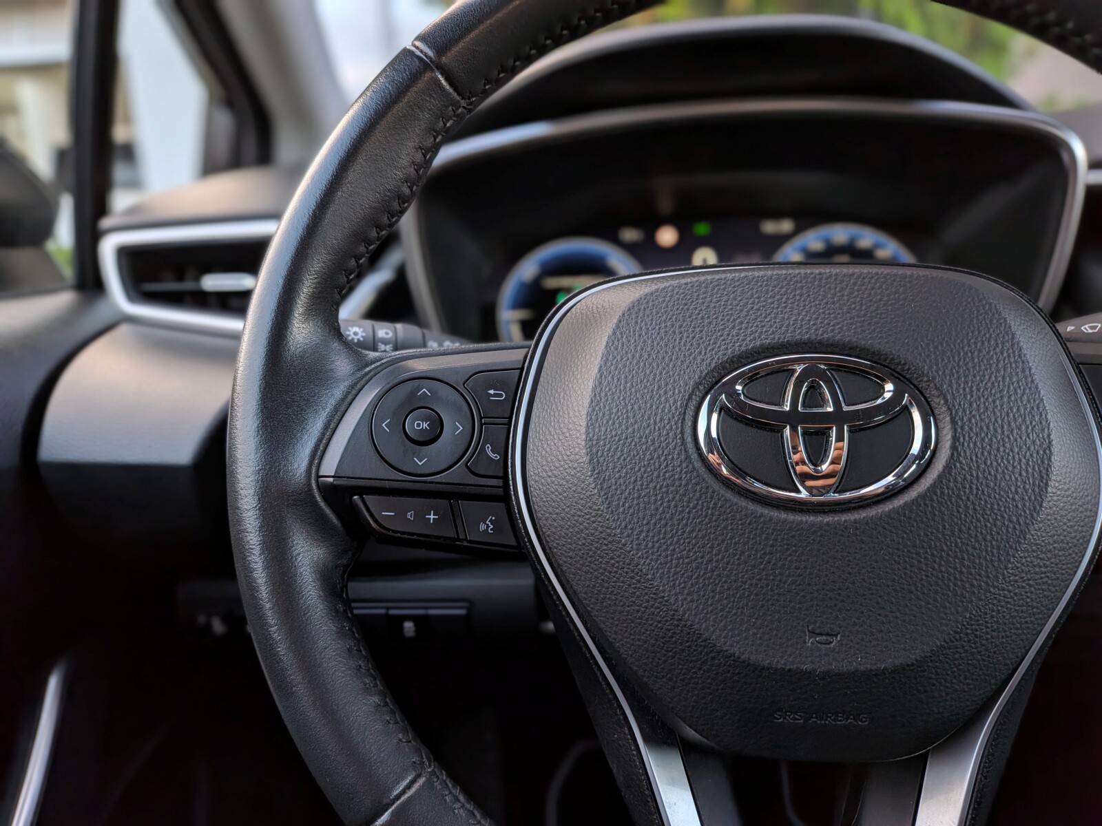 Toyota Corolla - zdjęcie 17