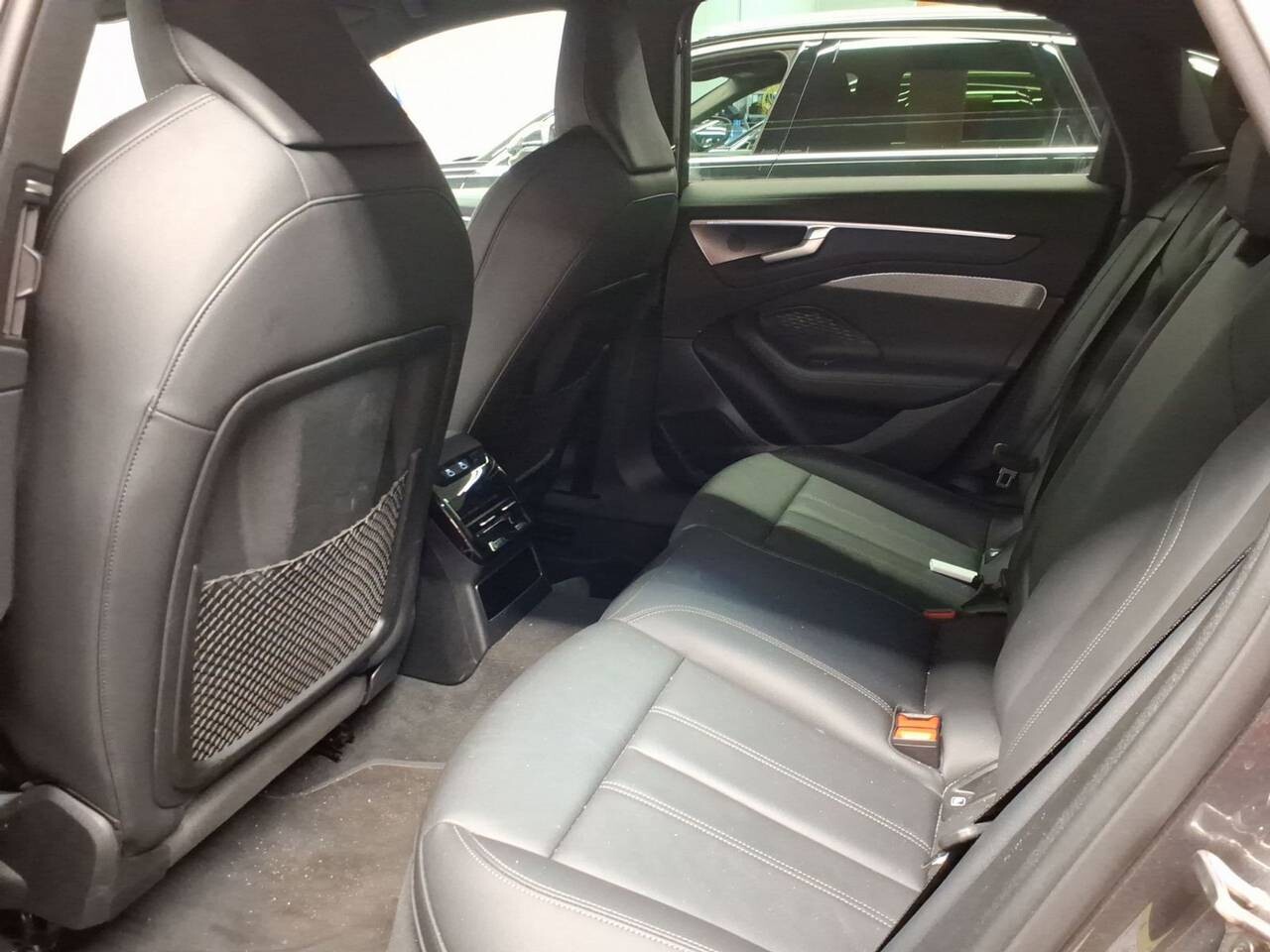 Audi A6 Limousine - zdjęcie 8