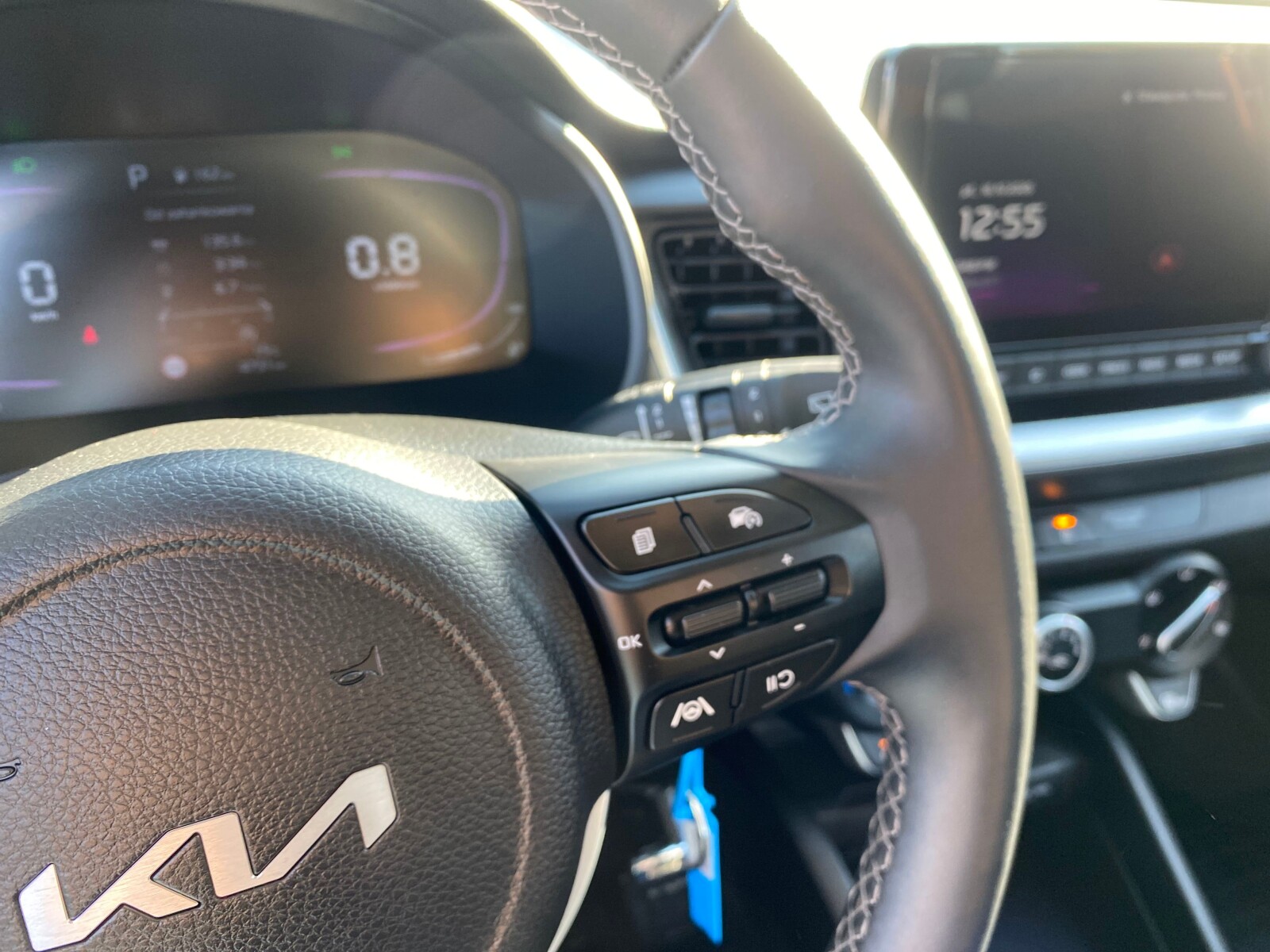 Kia Stonic - zdjęcie 19