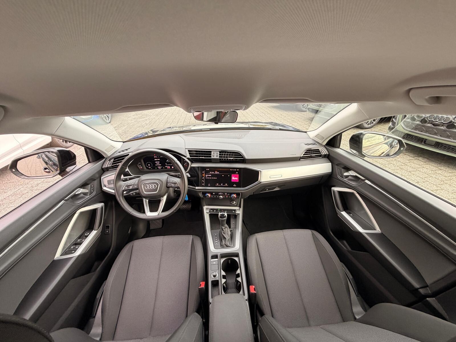 Audi Q3 - zdjęcie 20