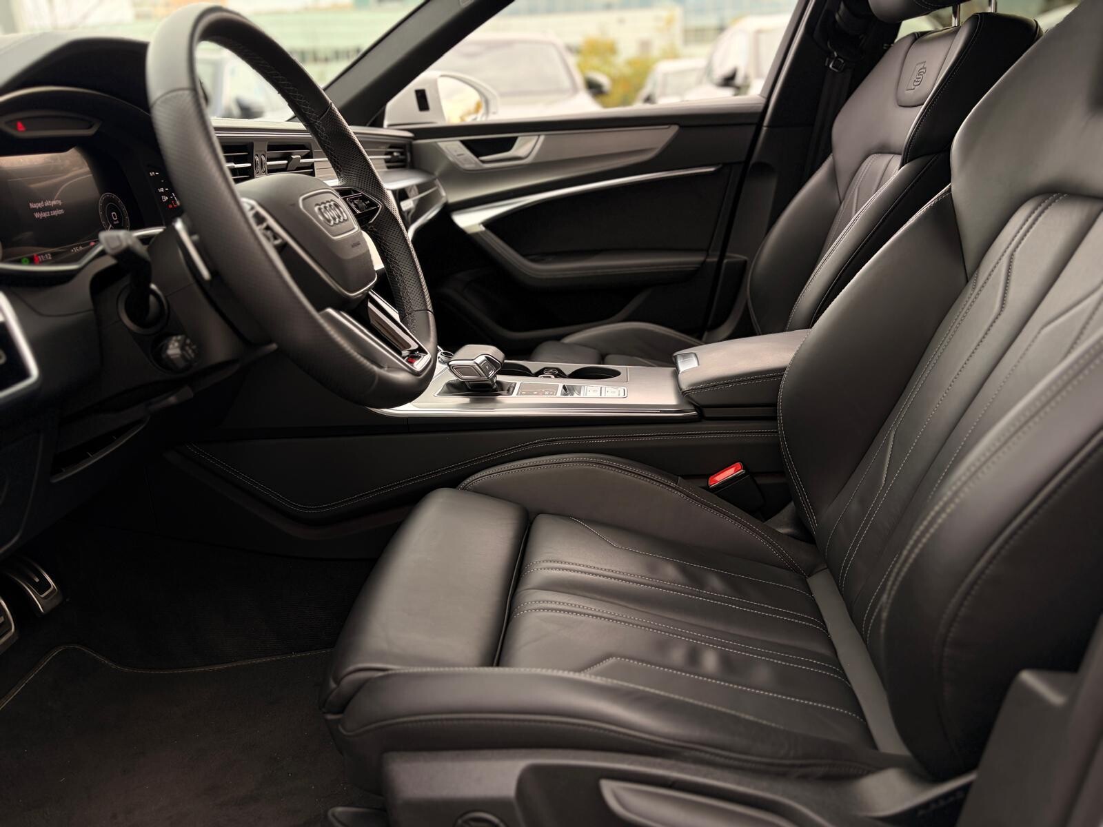 Audi A6 Avant - zdjęcie 13